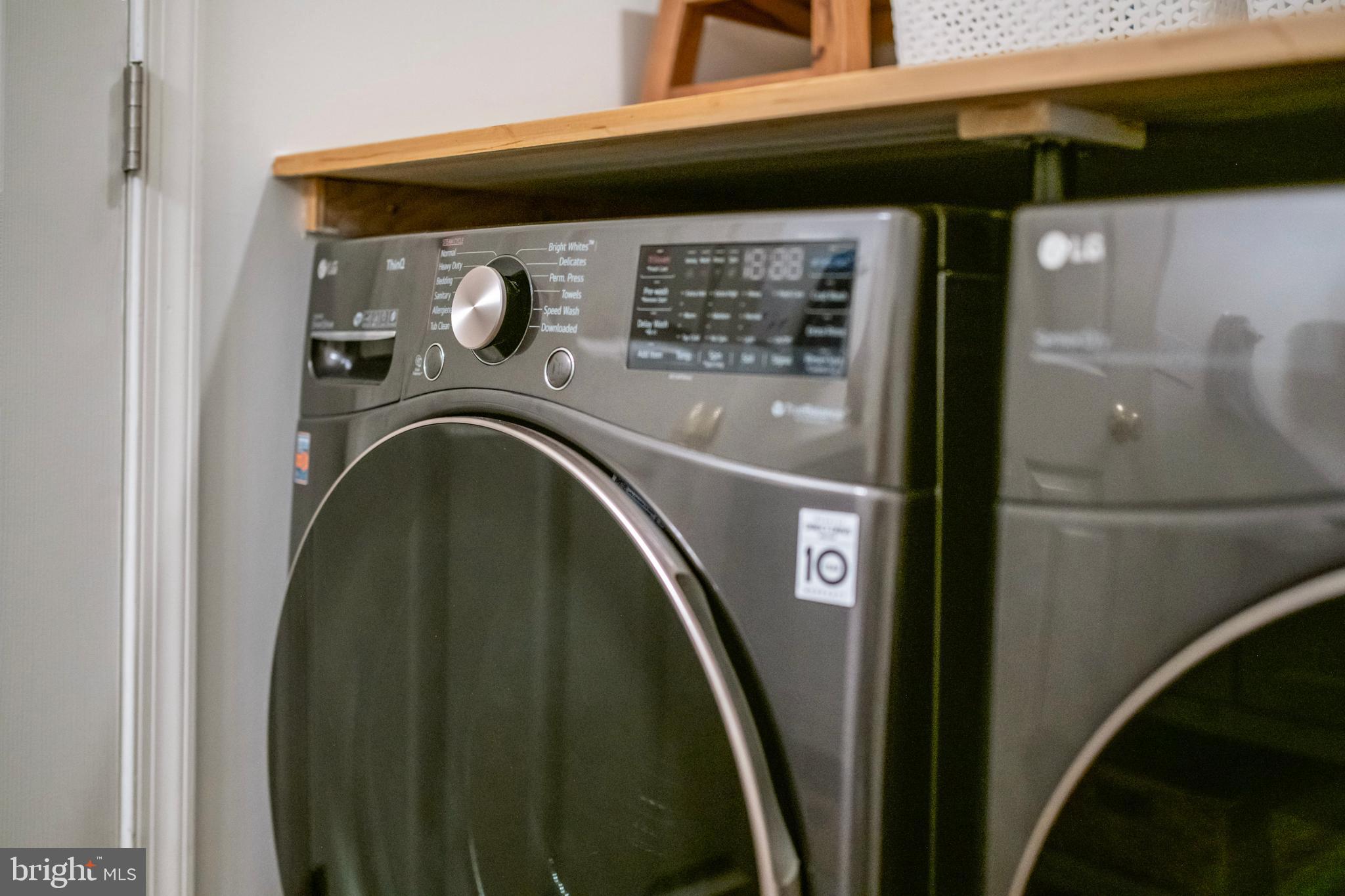 LOCH HAVEN - Residential