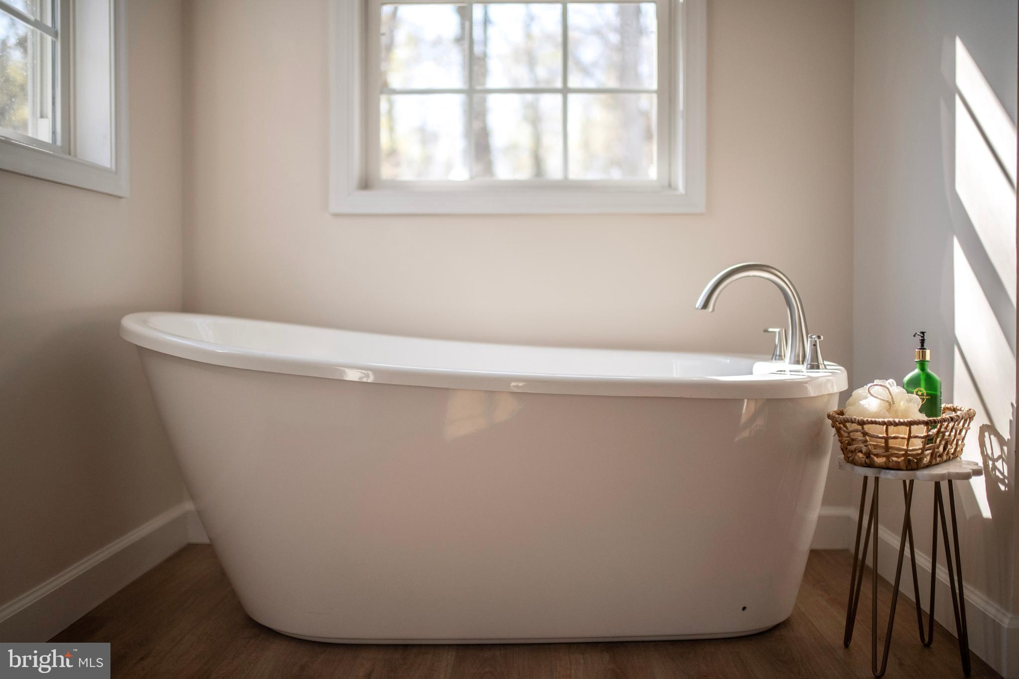 LOCH HAVEN - Residential