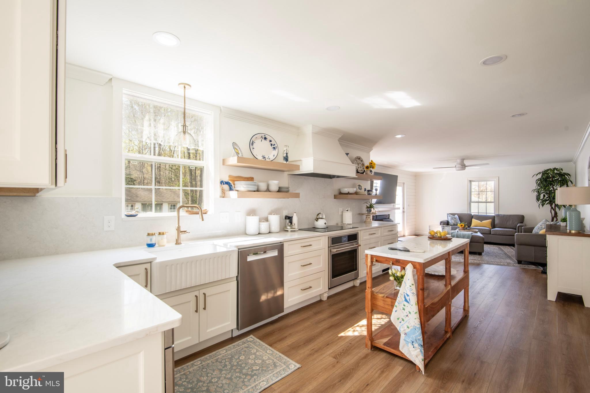 LOCH HAVEN - Residential