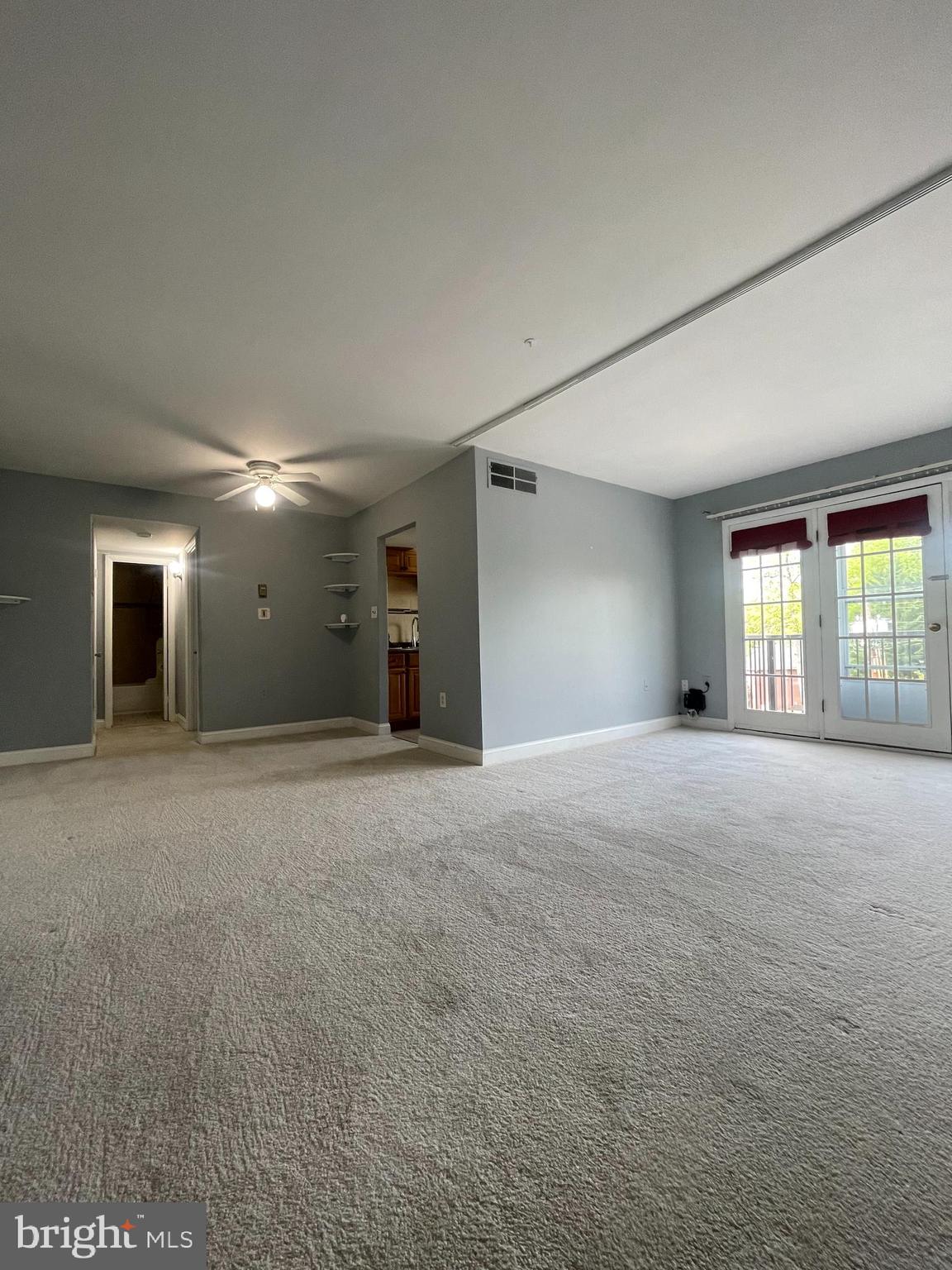 FOXCROFT COLONY - Residential Lease