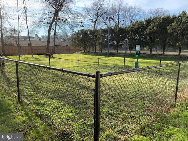 FOXCROFT COLONY - Residential Lease