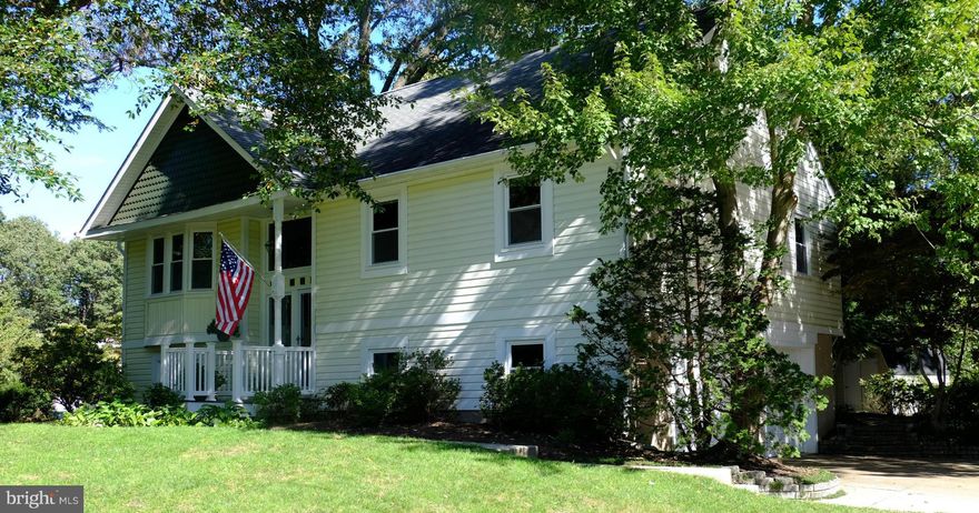 Open-plan, 3 Bed, 2.5 Bath charmer in sought-after Magothy Forest, offers gleaming wooden floors, new stainless steel appliances in the kitchen, new windows and doors, new HVAC, double garage and low maintenance yard.  Community offers tot-lot, sidewalks and water access.