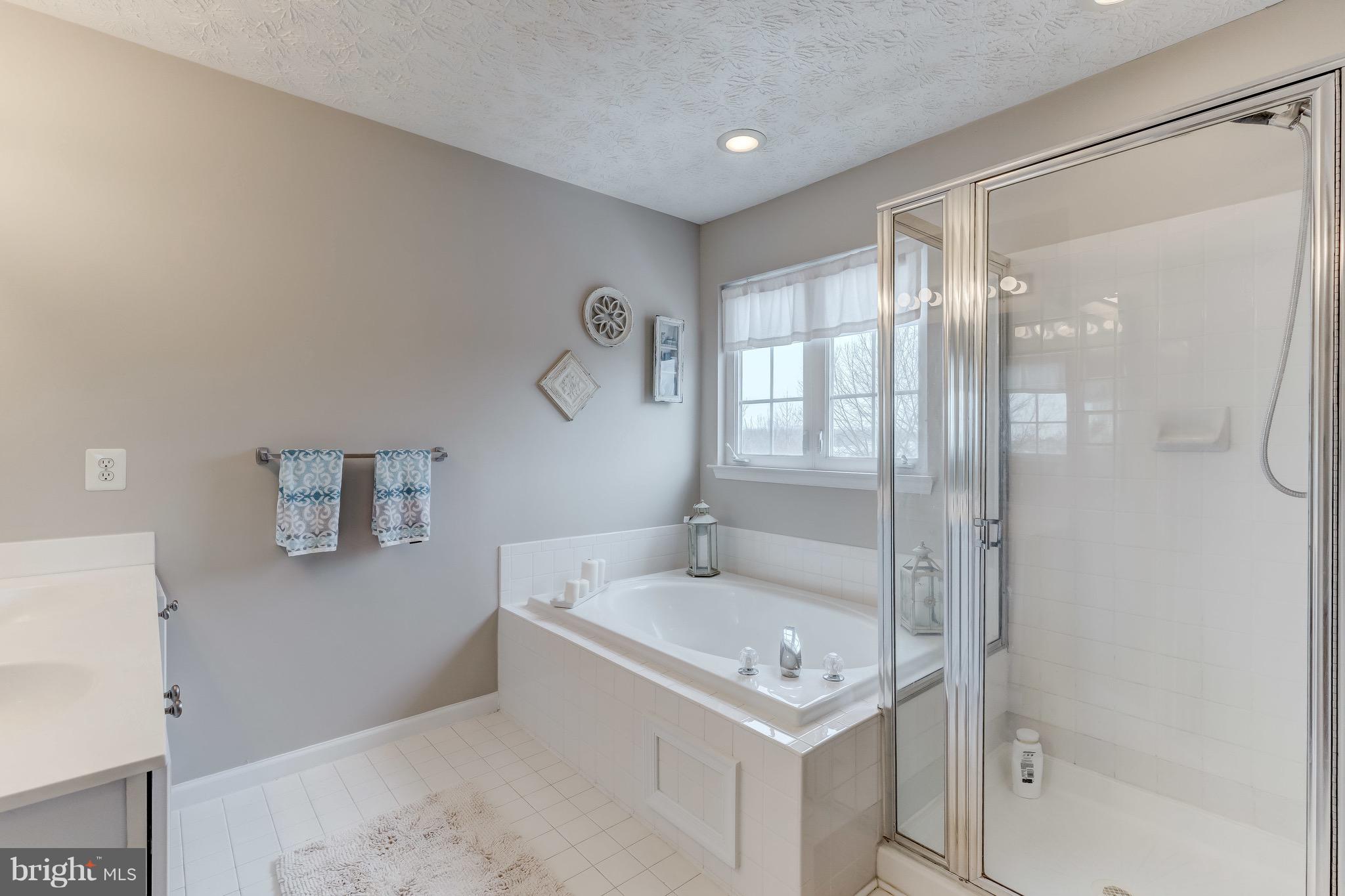 PERRY HALL FARMS - Residential