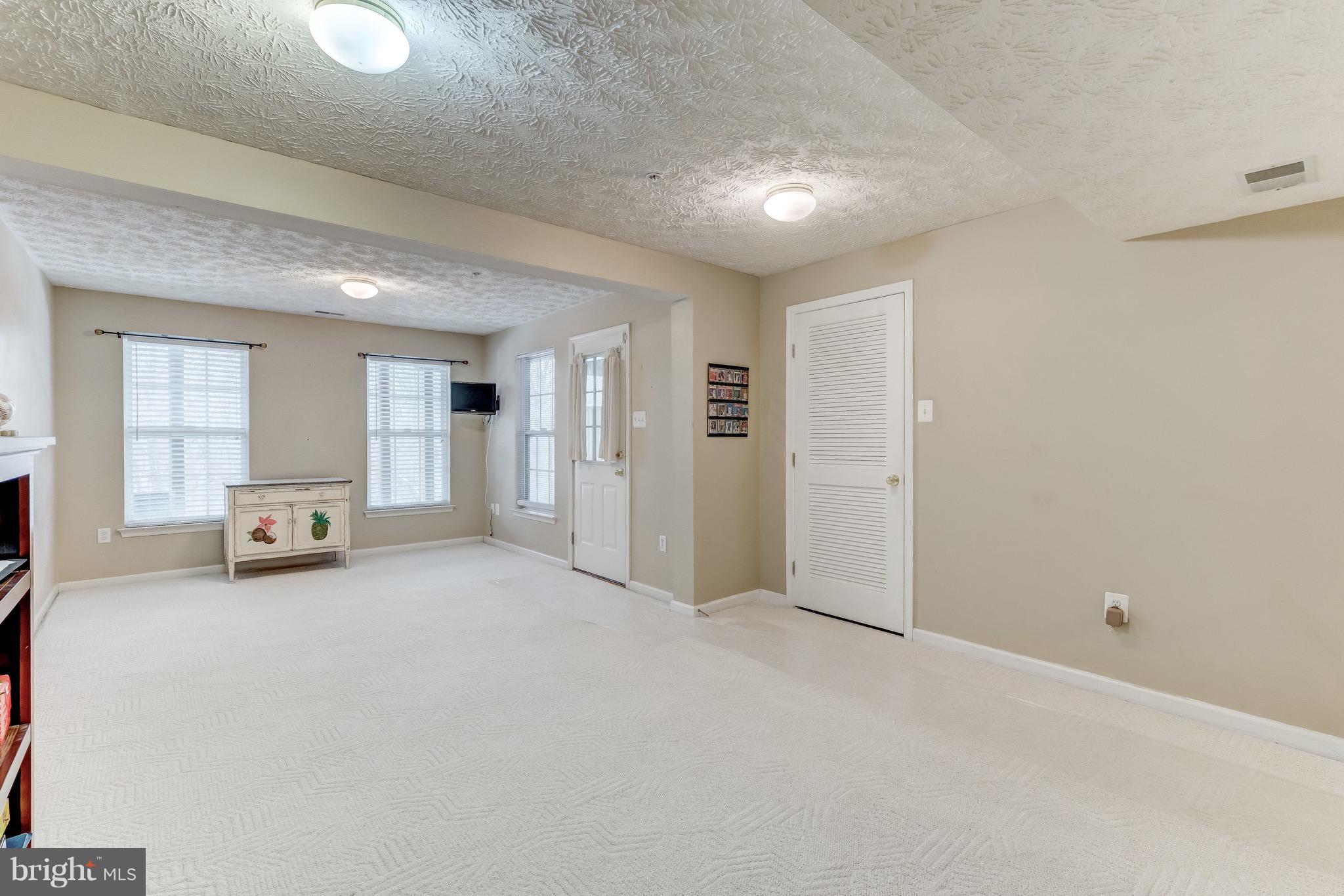 PERRY HALL FARMS - Residential