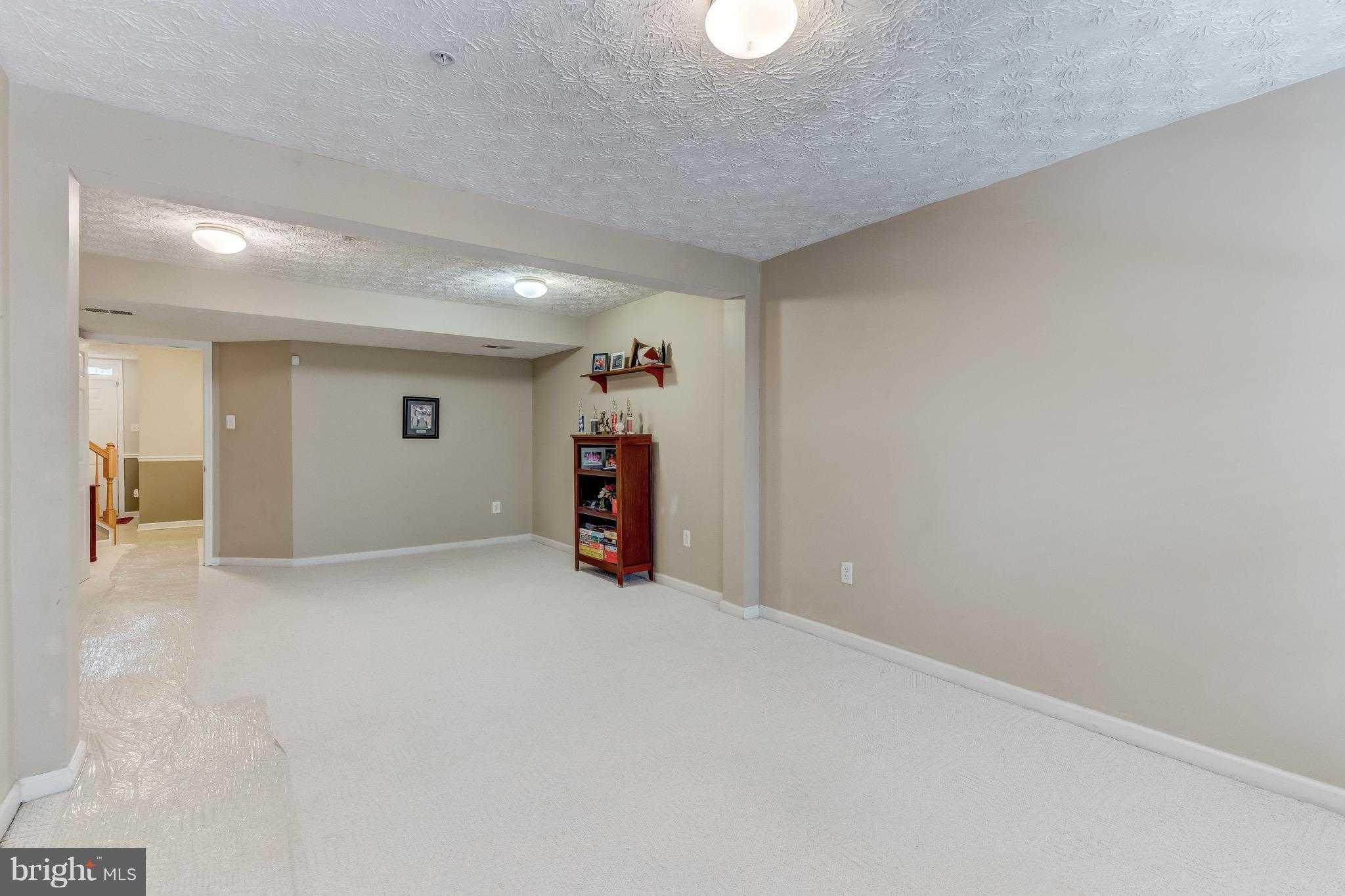 PERRY HALL FARMS - Residential