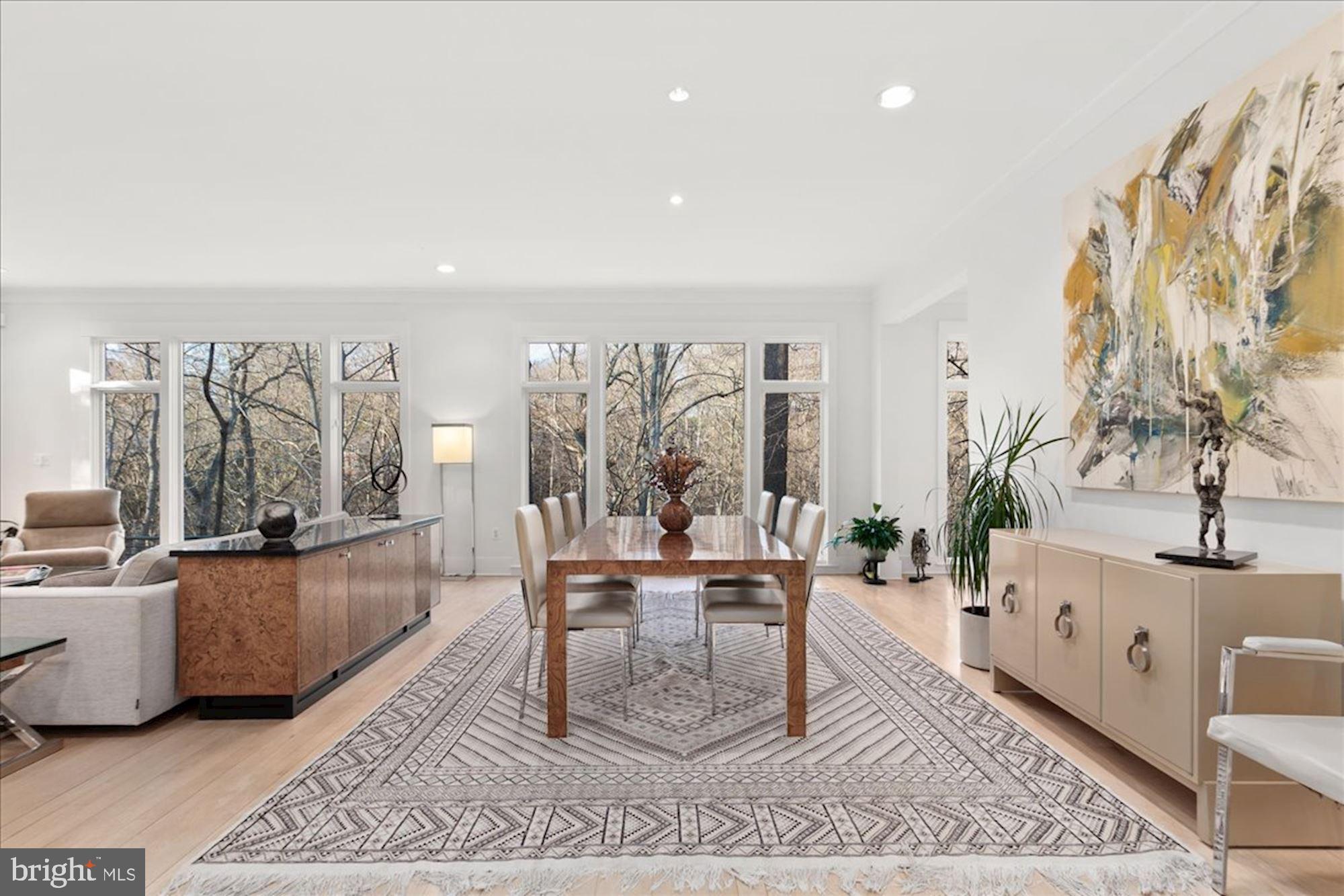 FOREST HILLS - Residential