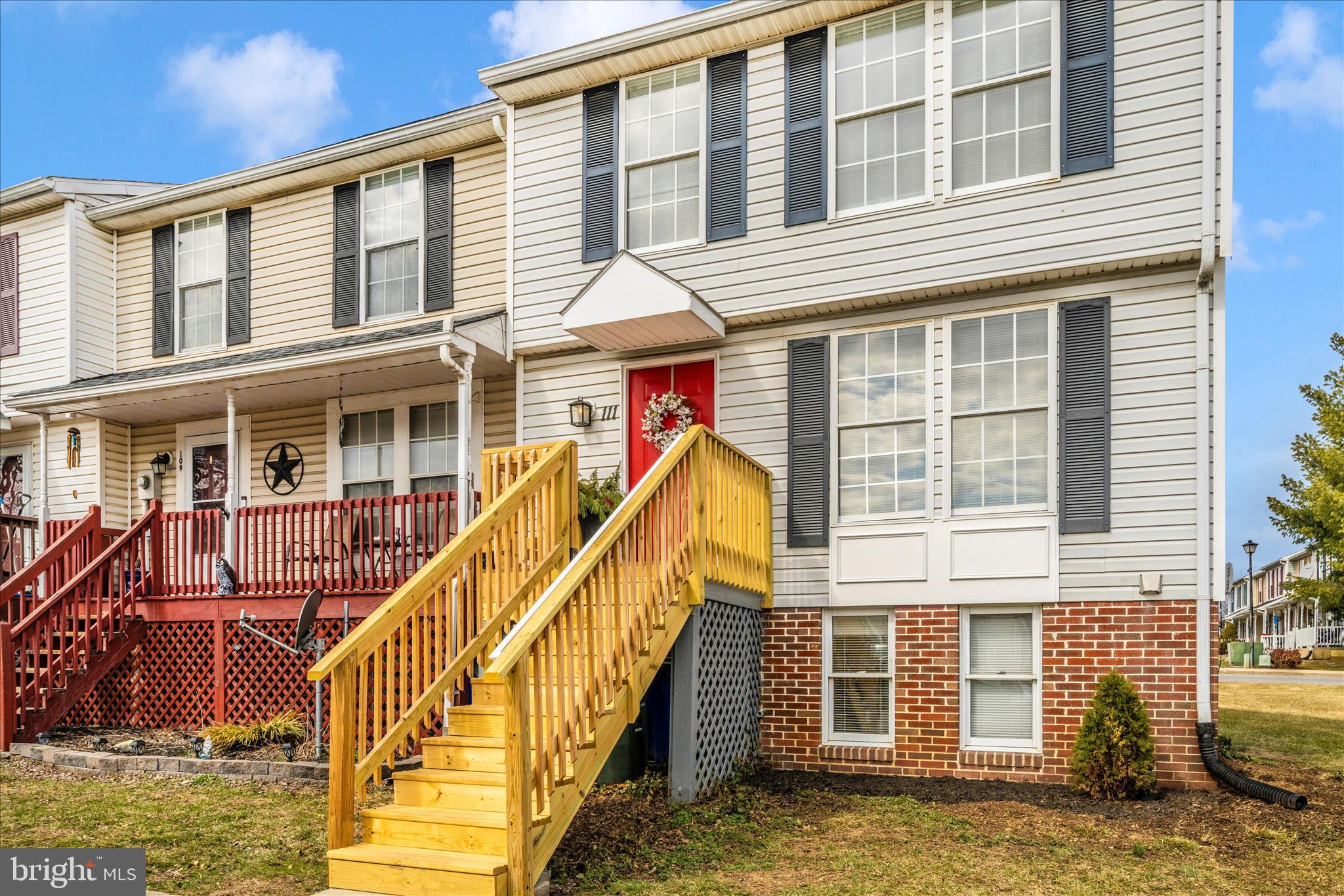 ROLLING MEADOWS - Residential