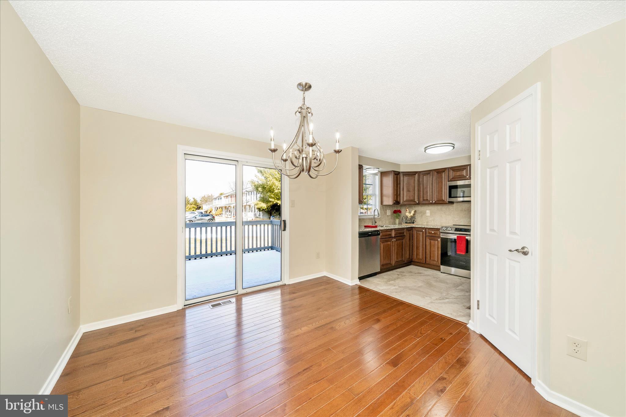 ROLLING MEADOWS - Residential