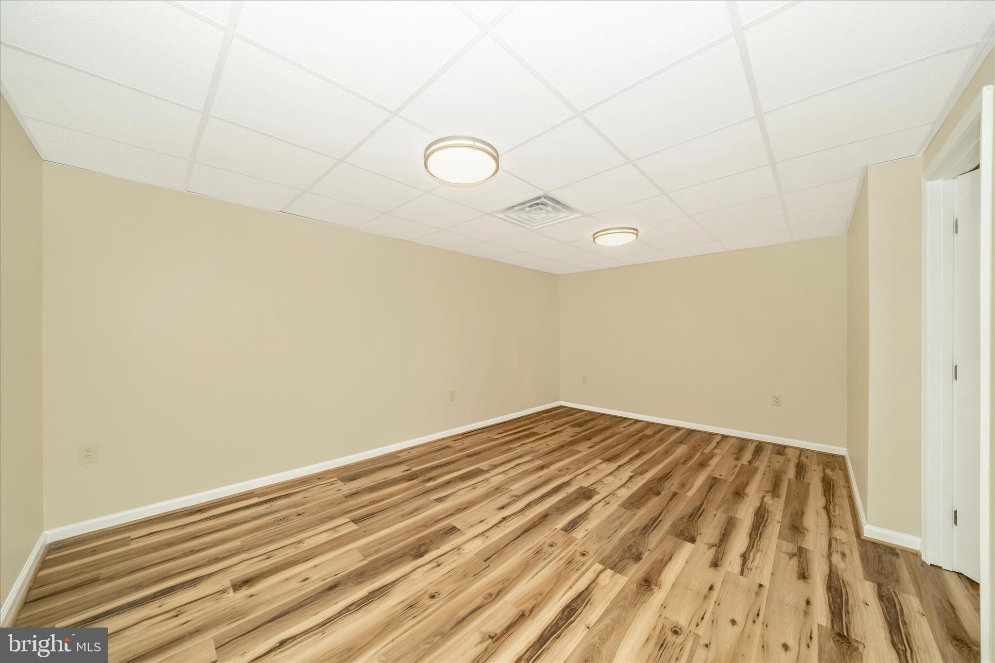 ROLLING MEADOWS - Residential