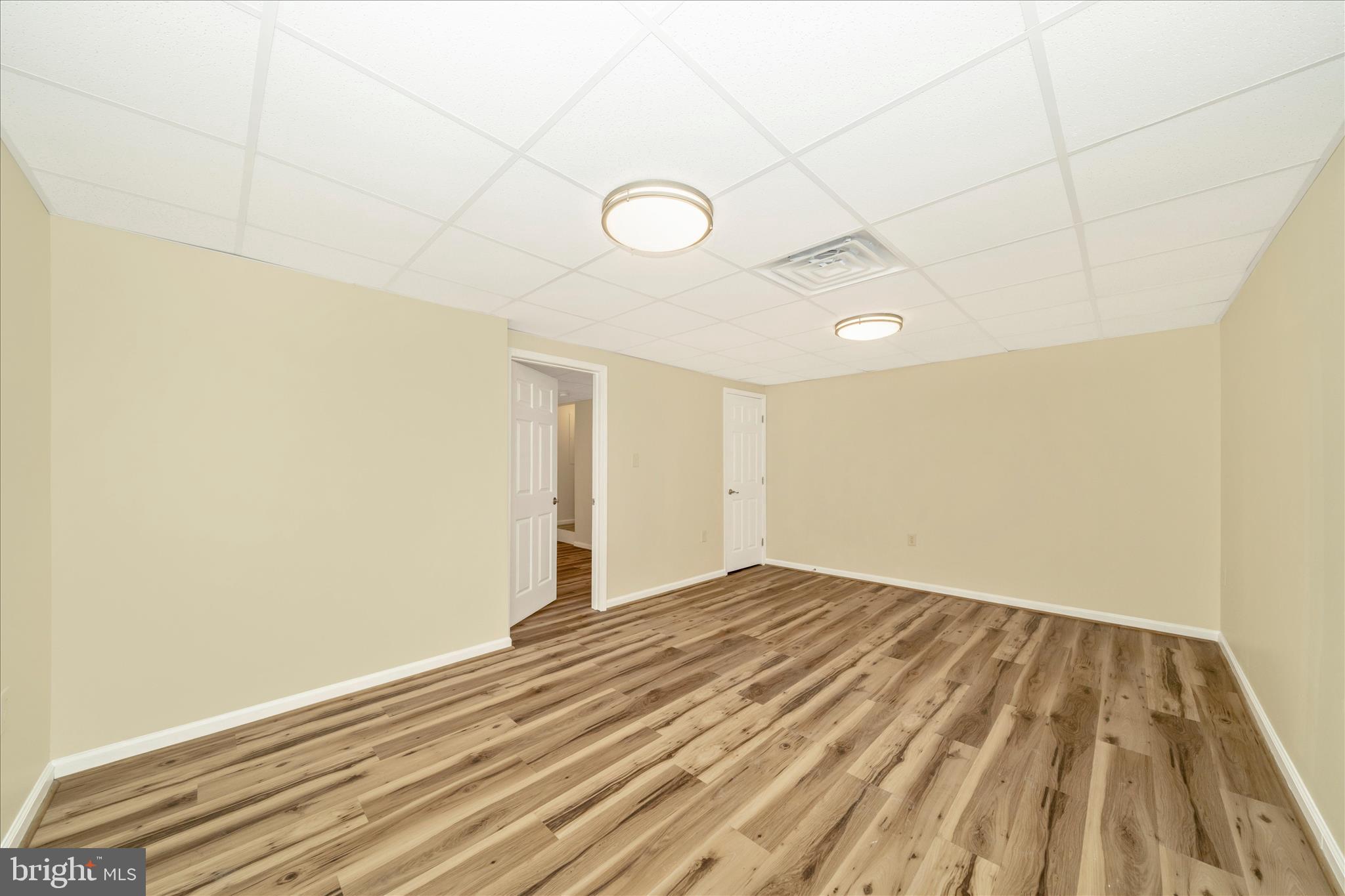 ROLLING MEADOWS - Residential