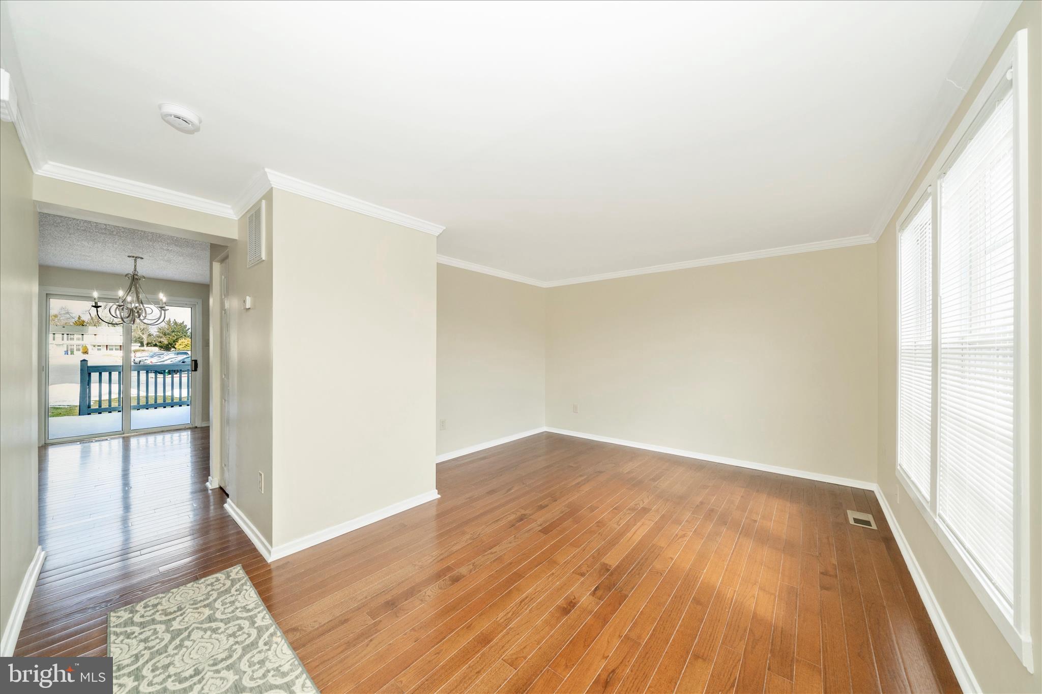 ROLLING MEADOWS - Residential