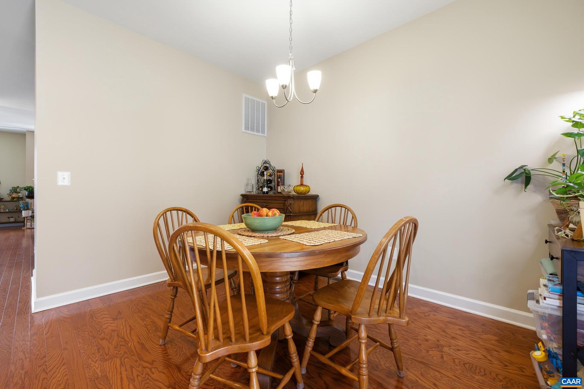 PAVILIONS AT PANTOPS - Residential