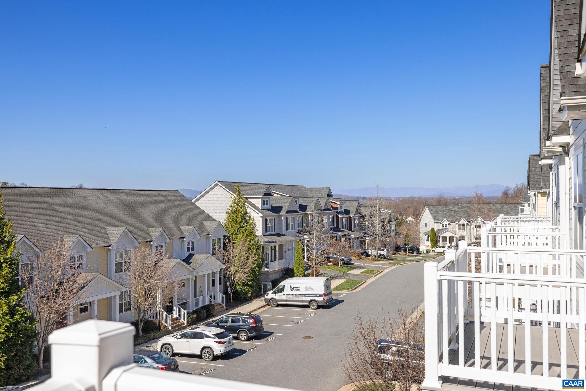 PAVILIONS AT PANTOPS - Residential