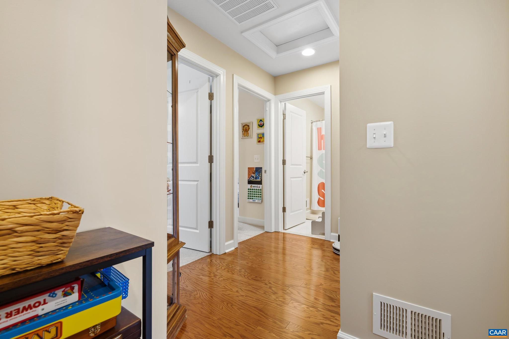 PAVILIONS AT PANTOPS - Residential