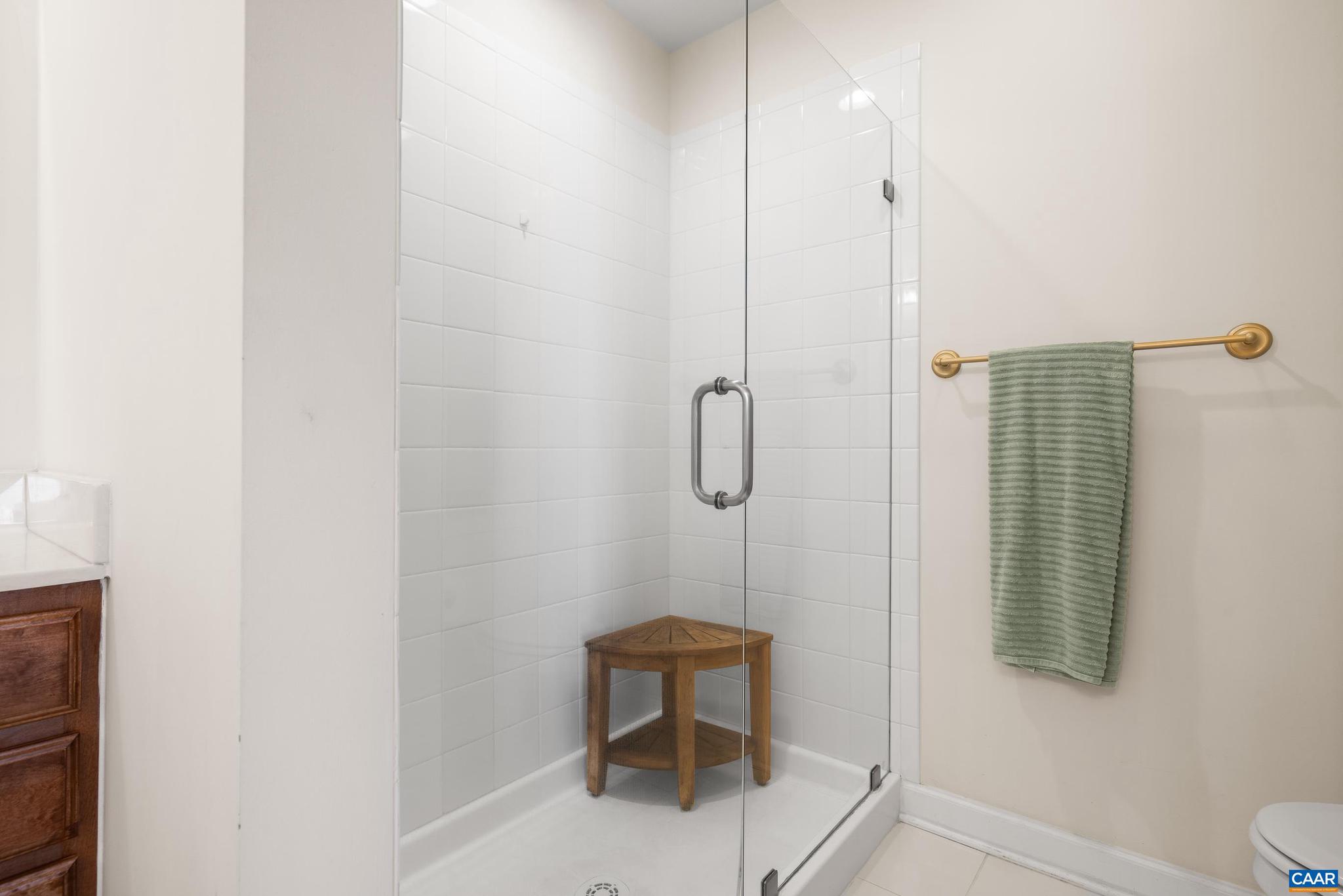 PAVILIONS AT PANTOPS - Residential