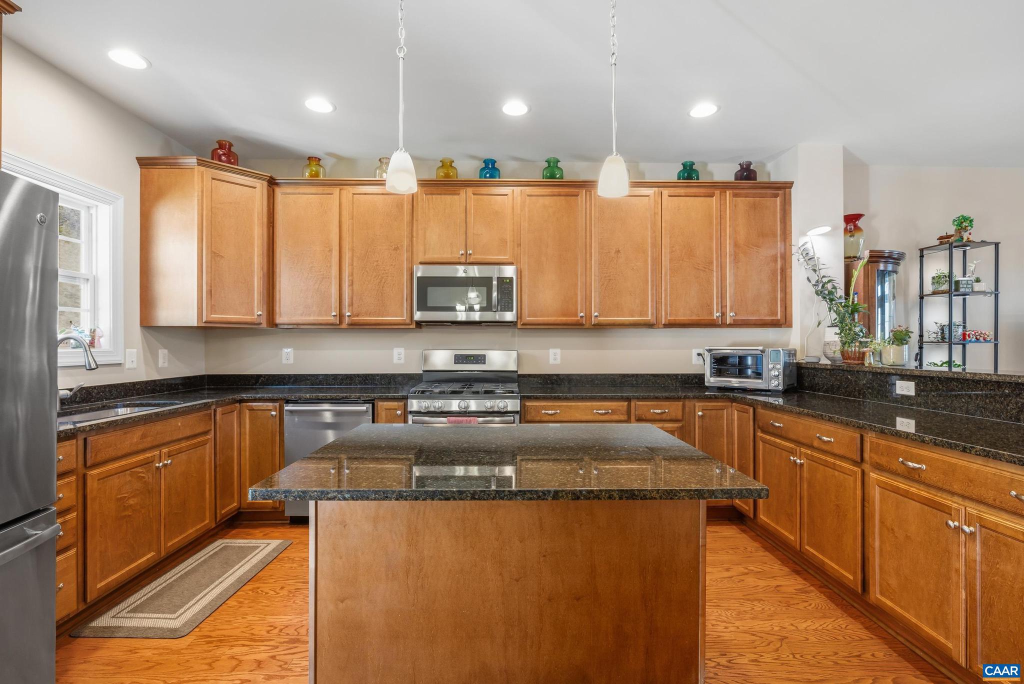 PAVILIONS AT PANTOPS - Residential