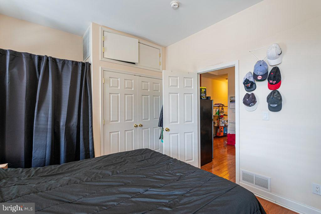 POINT BREEZE - Residential Lease