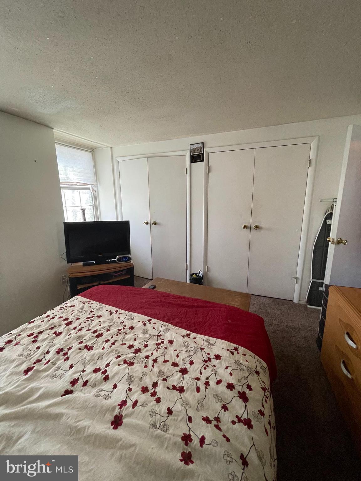 WINDMILL SQUARE - Residential