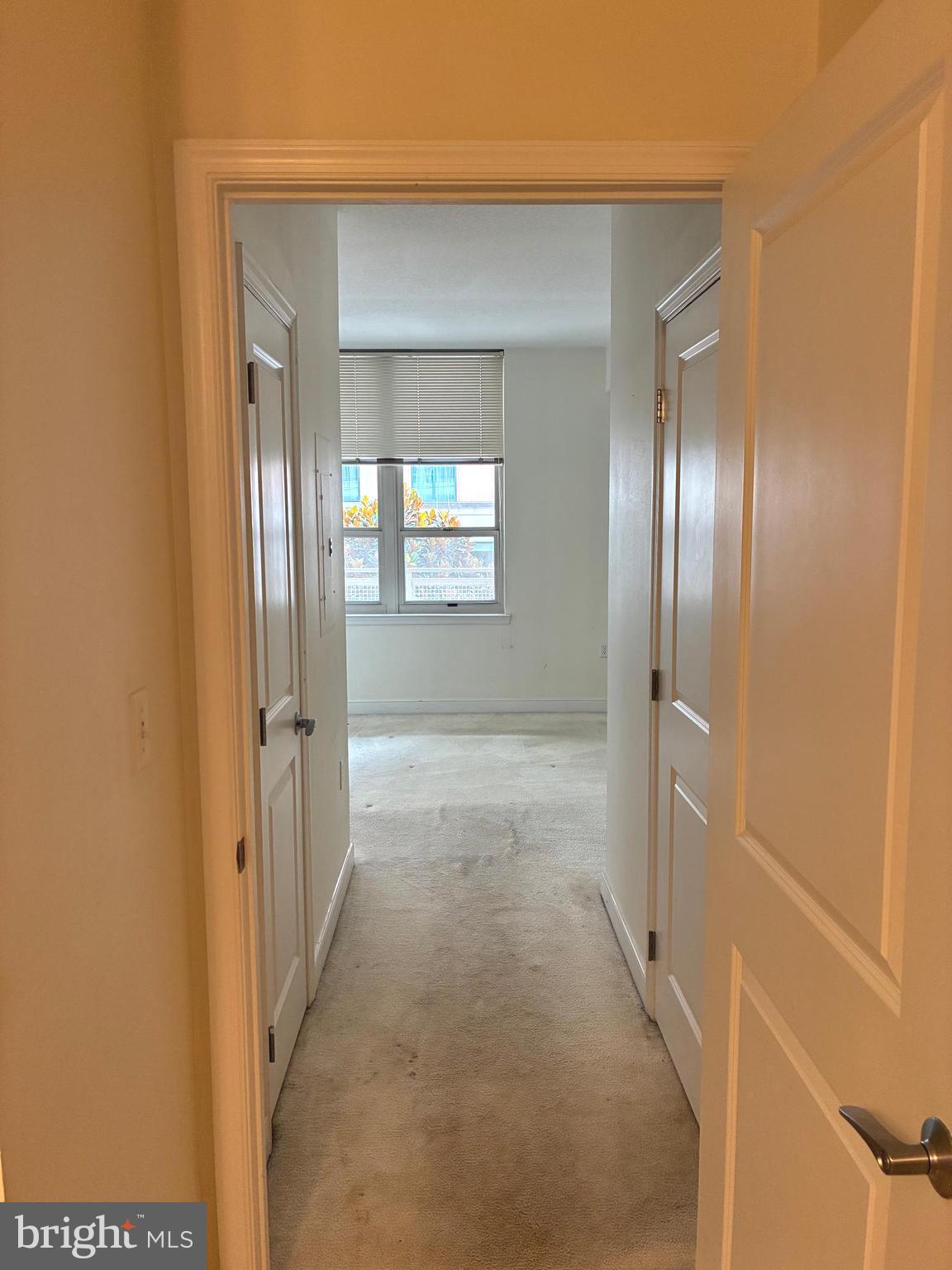 FLEET STREET CONDOMINIUMS - Residential Lease