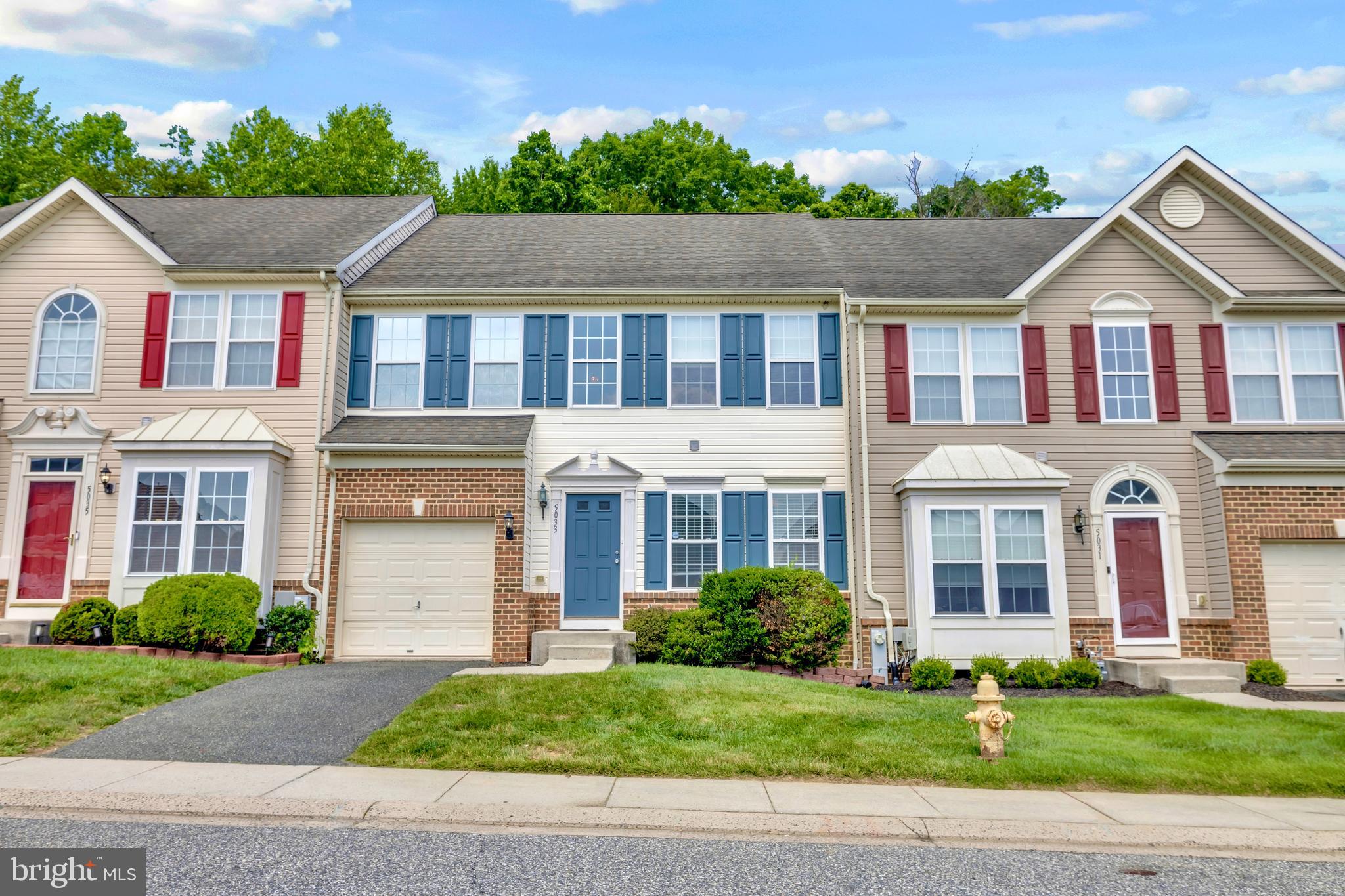 5033 WOODS LINE DRIVE 17