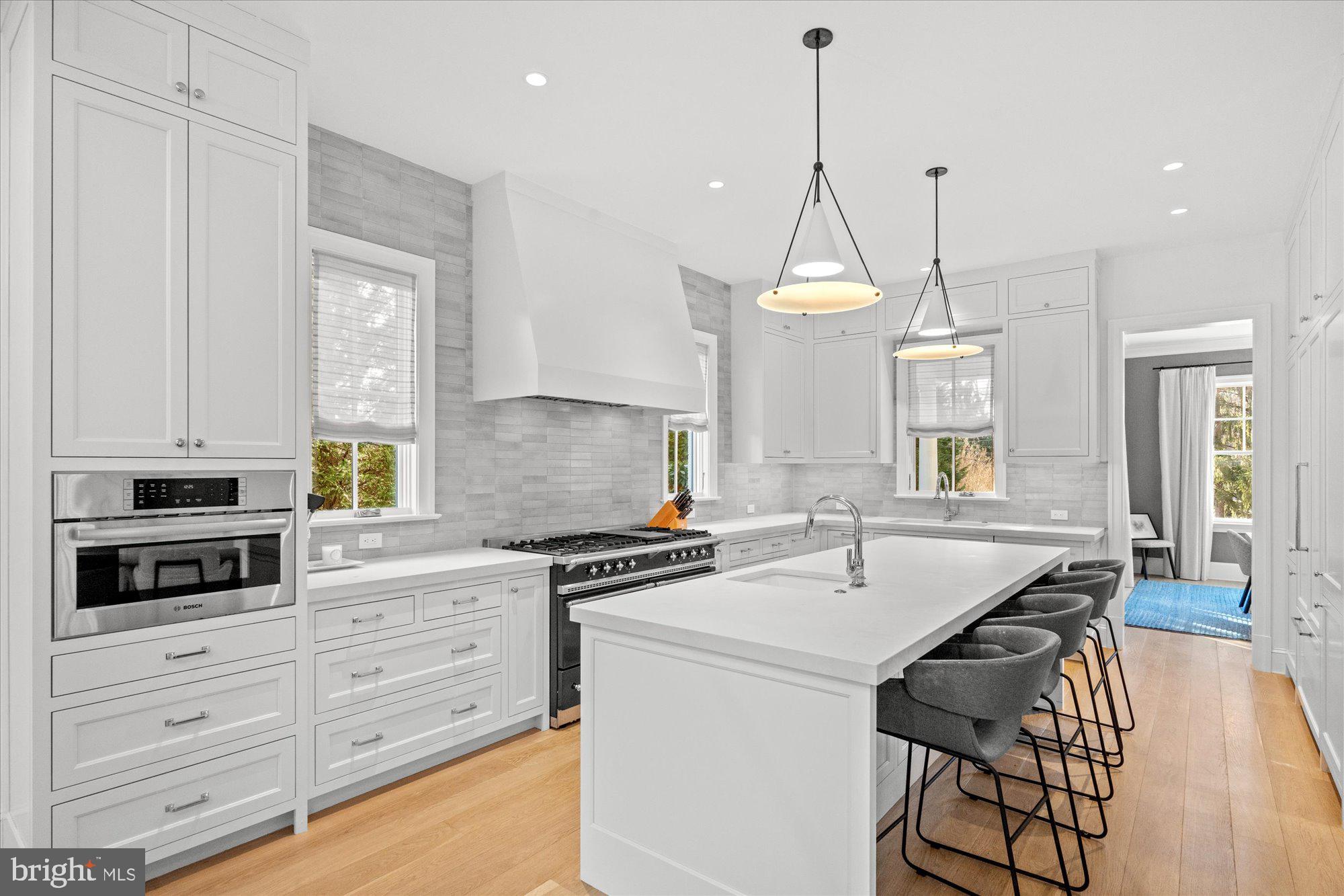 BRADLEY HILLS - Residential Lease