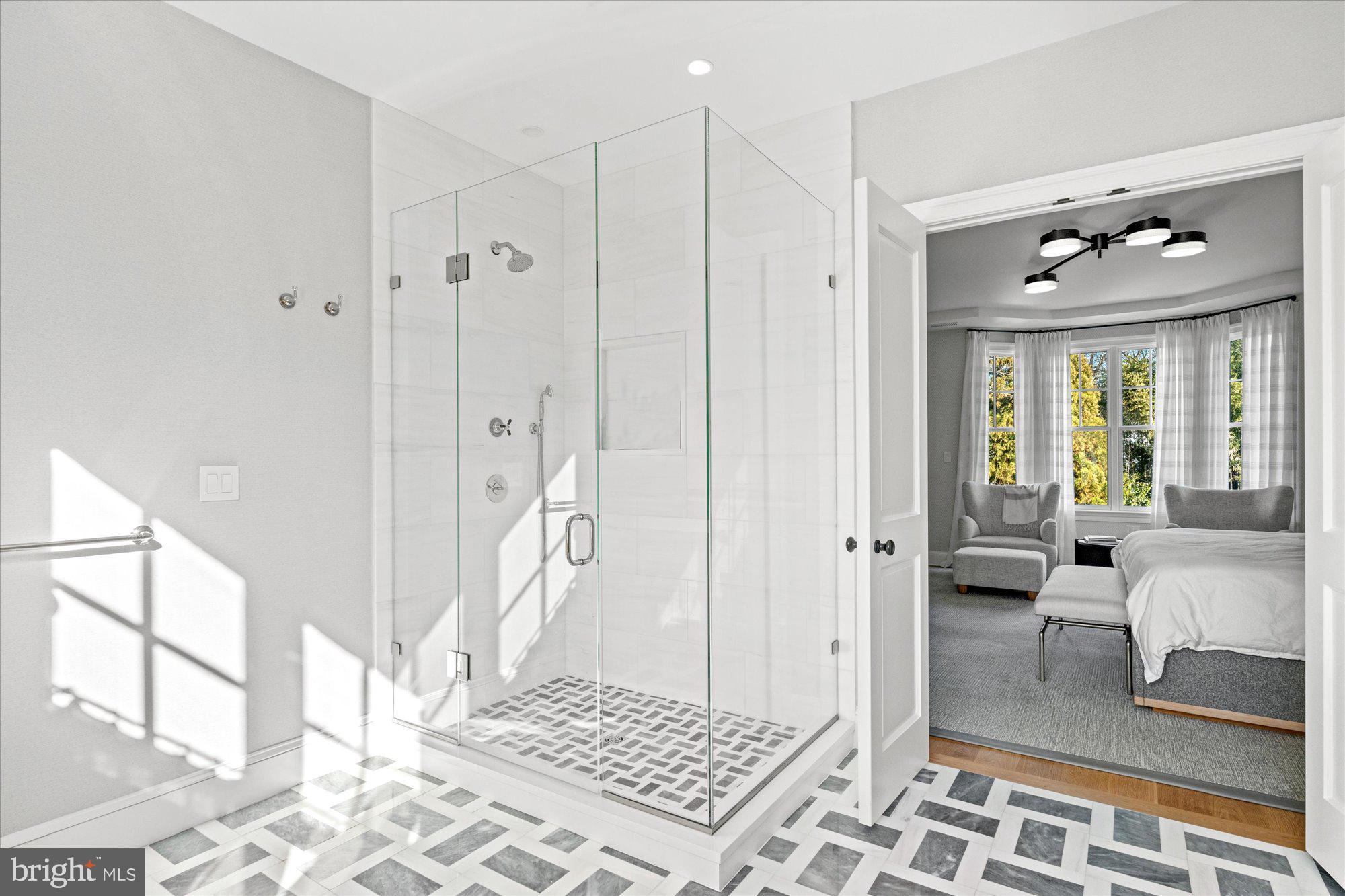 BRADLEY HILLS - Residential Lease