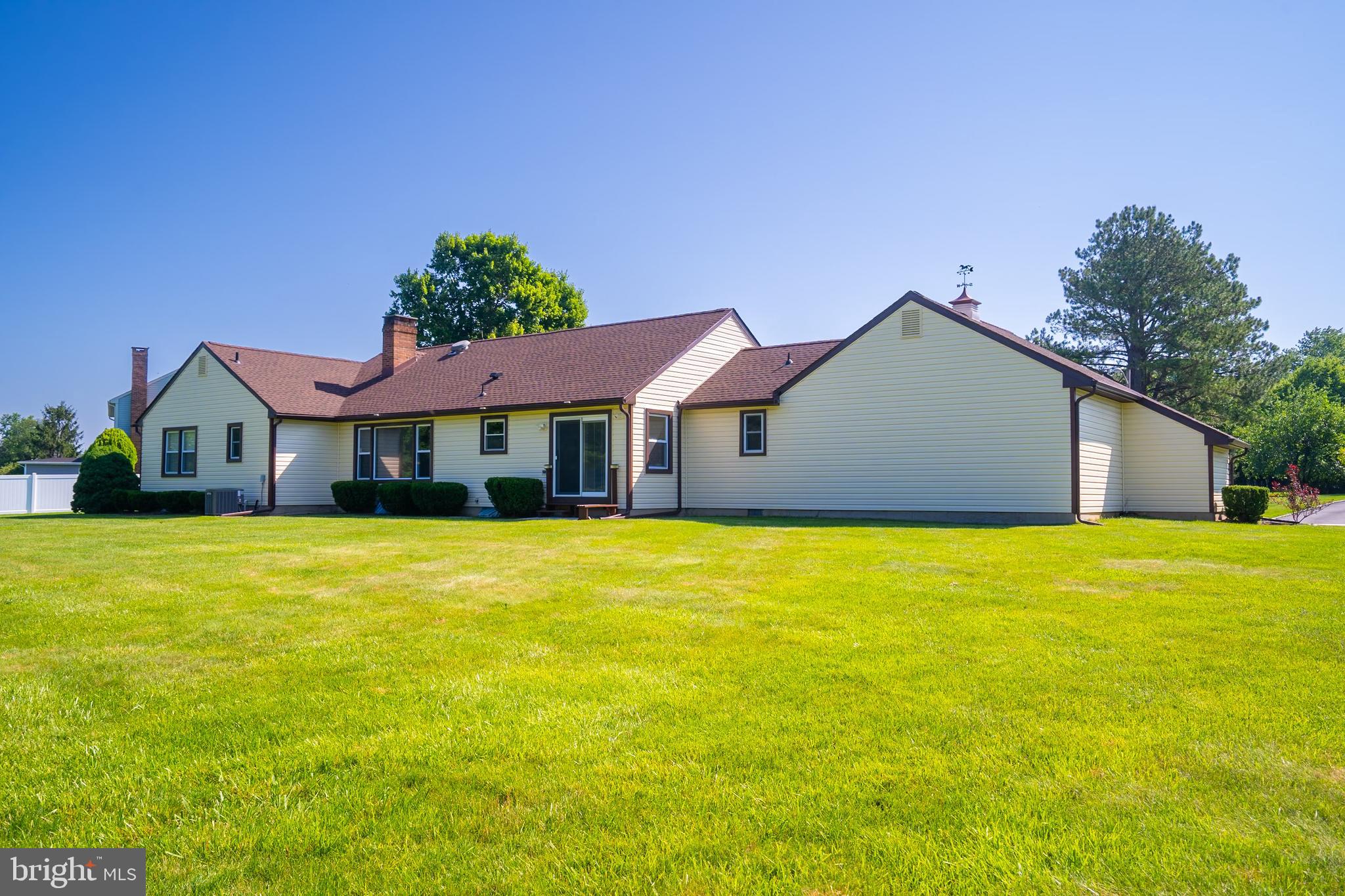 5 GLENGARRY WAY