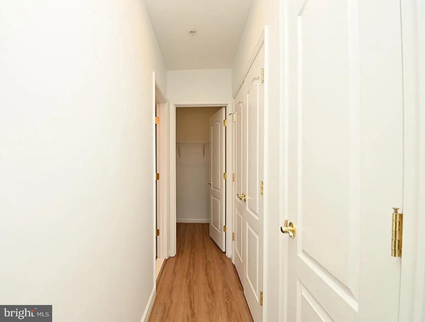 THE TOWNES AT VILLAGE PLACE - Residential