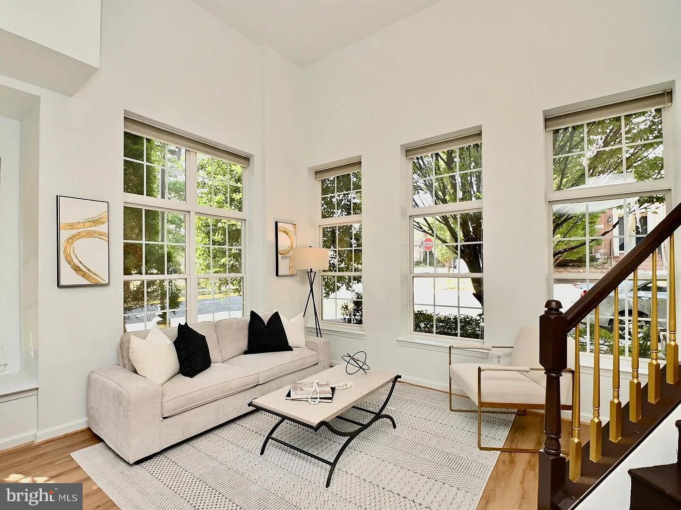 THE TOWNES AT VILLAGE PLACE - Residential