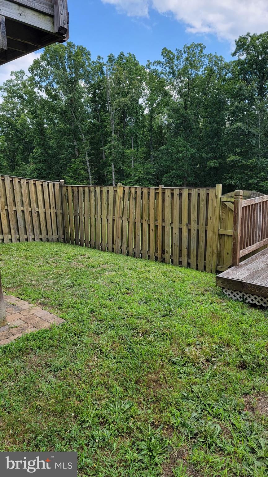 LAFAYETTE CROSSING - Residential