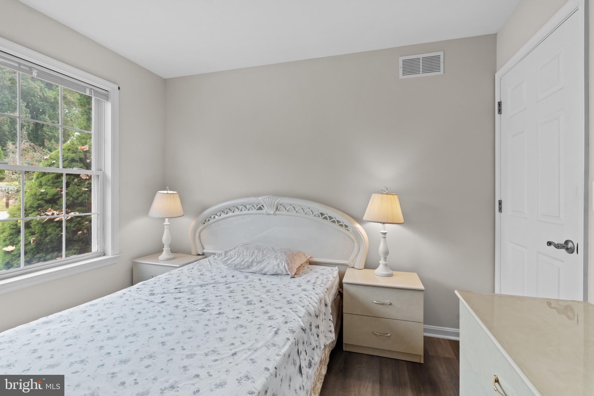 VALLEY VIEW - Residential