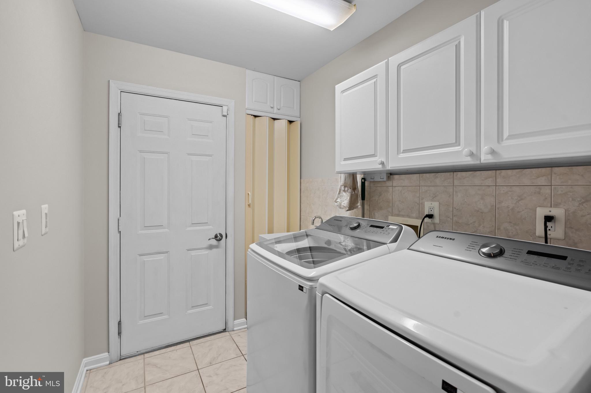 VALLEY VIEW - Residential