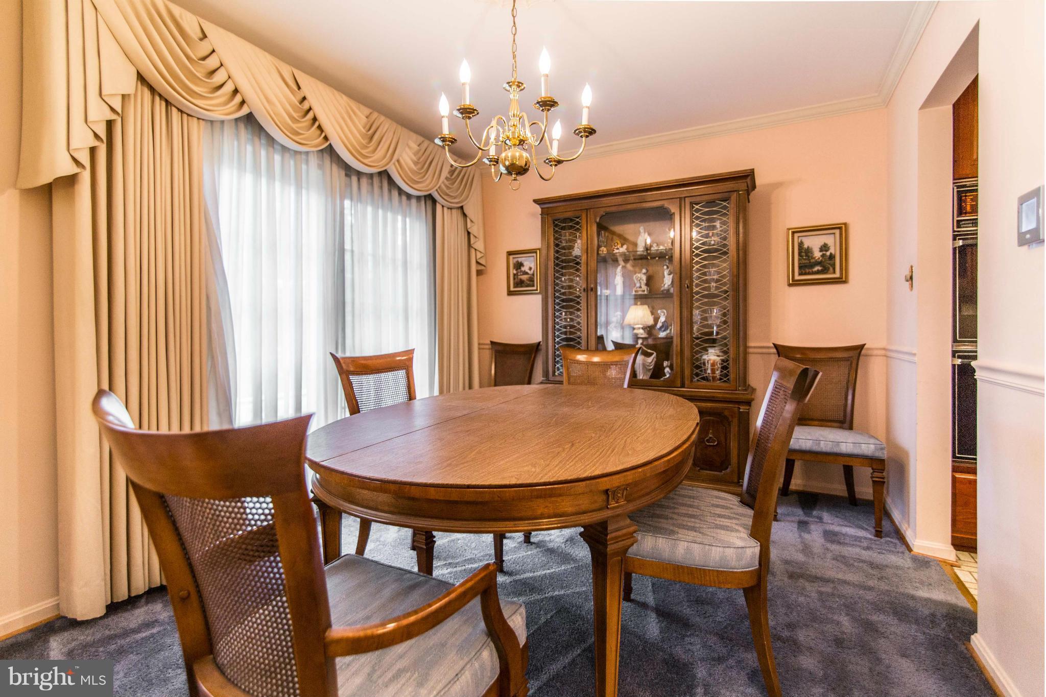 STONEWALL MANOR - Residential