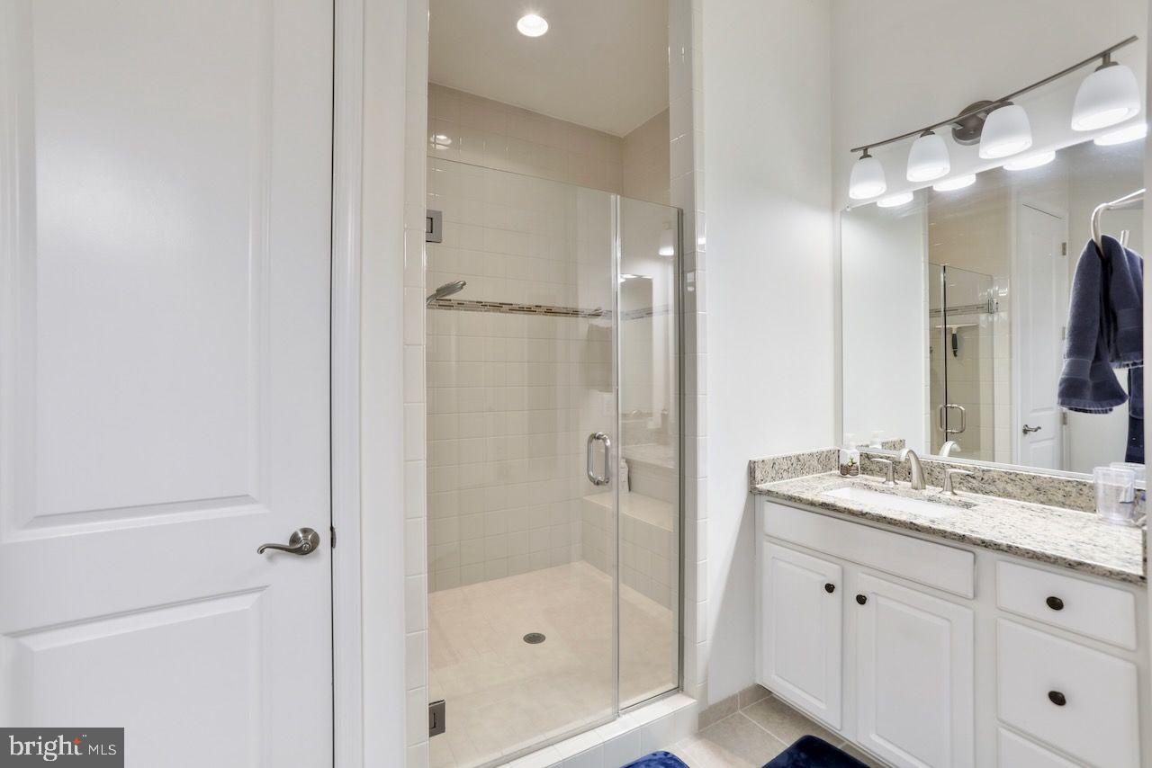 TANGLEWOOD - Residential