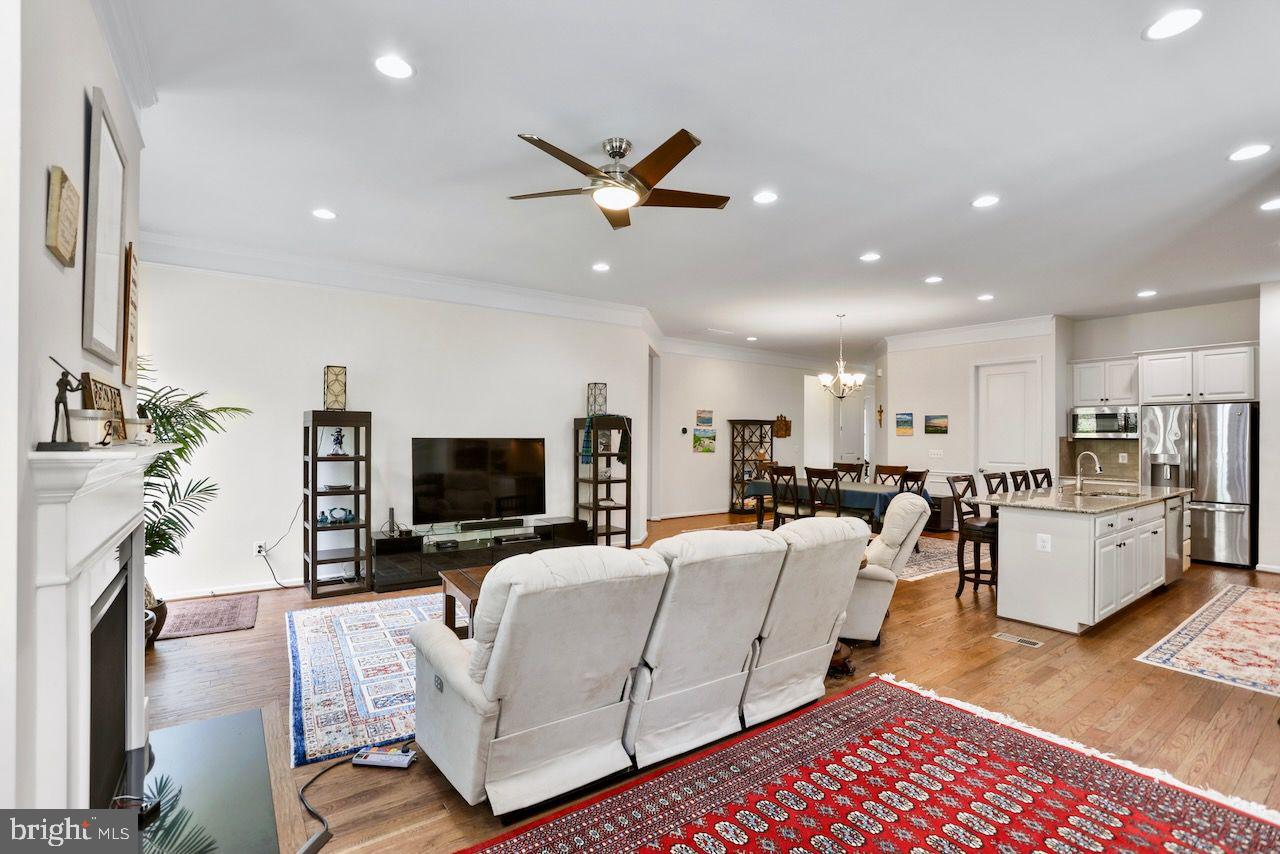 TANGLEWOOD - Residential