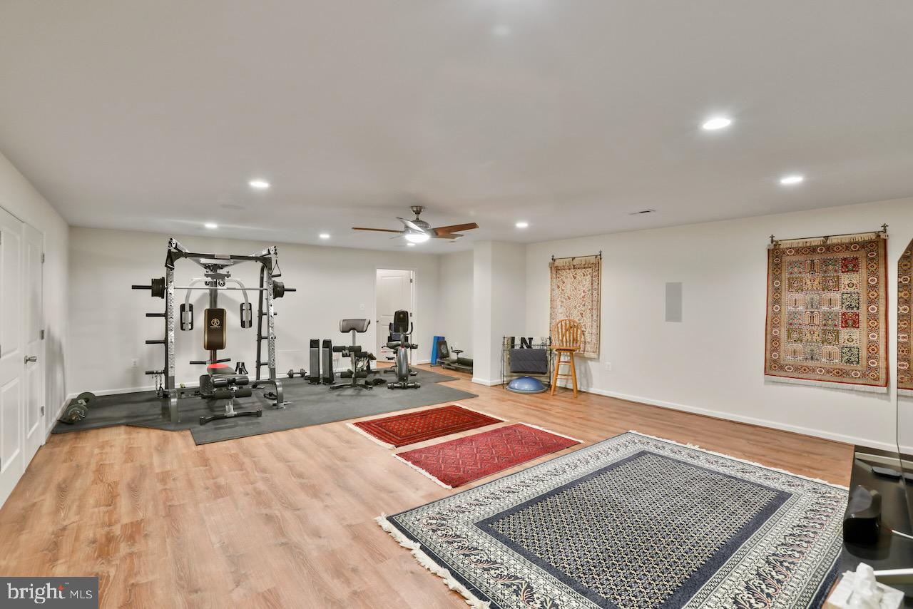 TANGLEWOOD - Residential