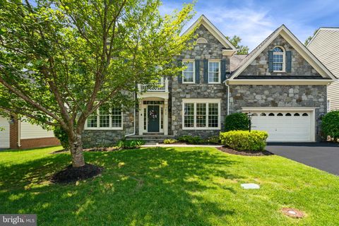 4729 GRAND MASTERS WAY WOODBRIDGE VA 22192