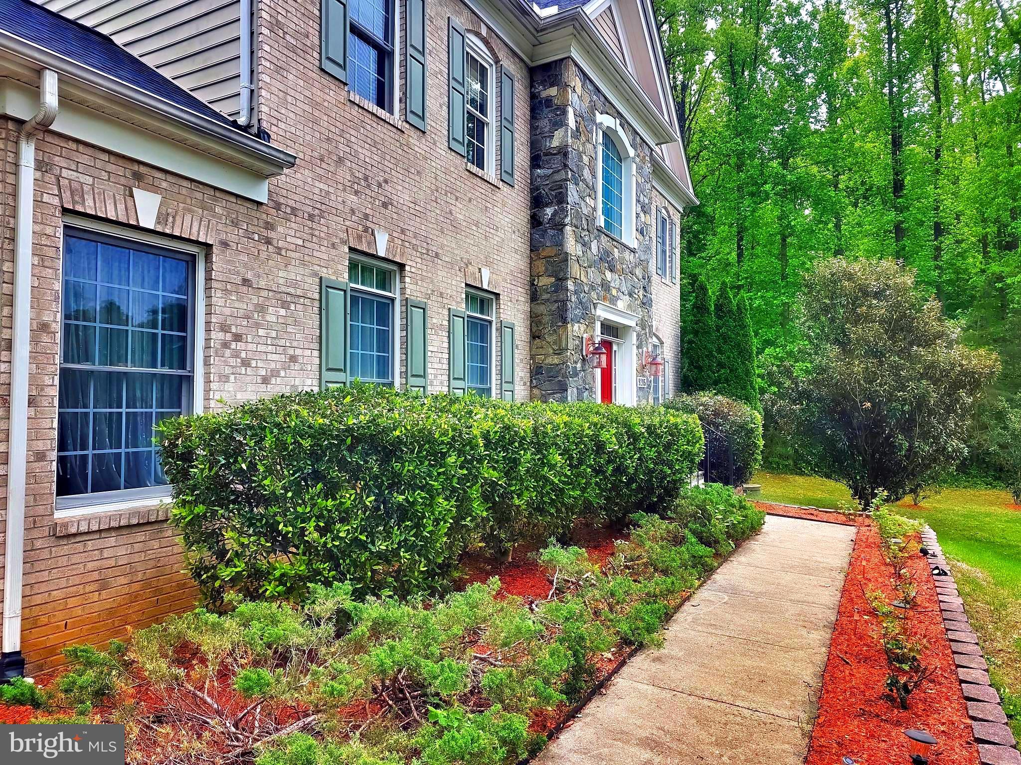 9205 FOREST GREENS DRIVE