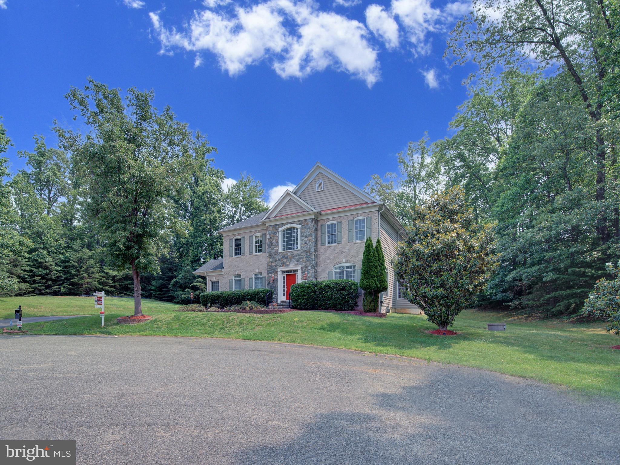 9205 FOREST GREENS DRIVE