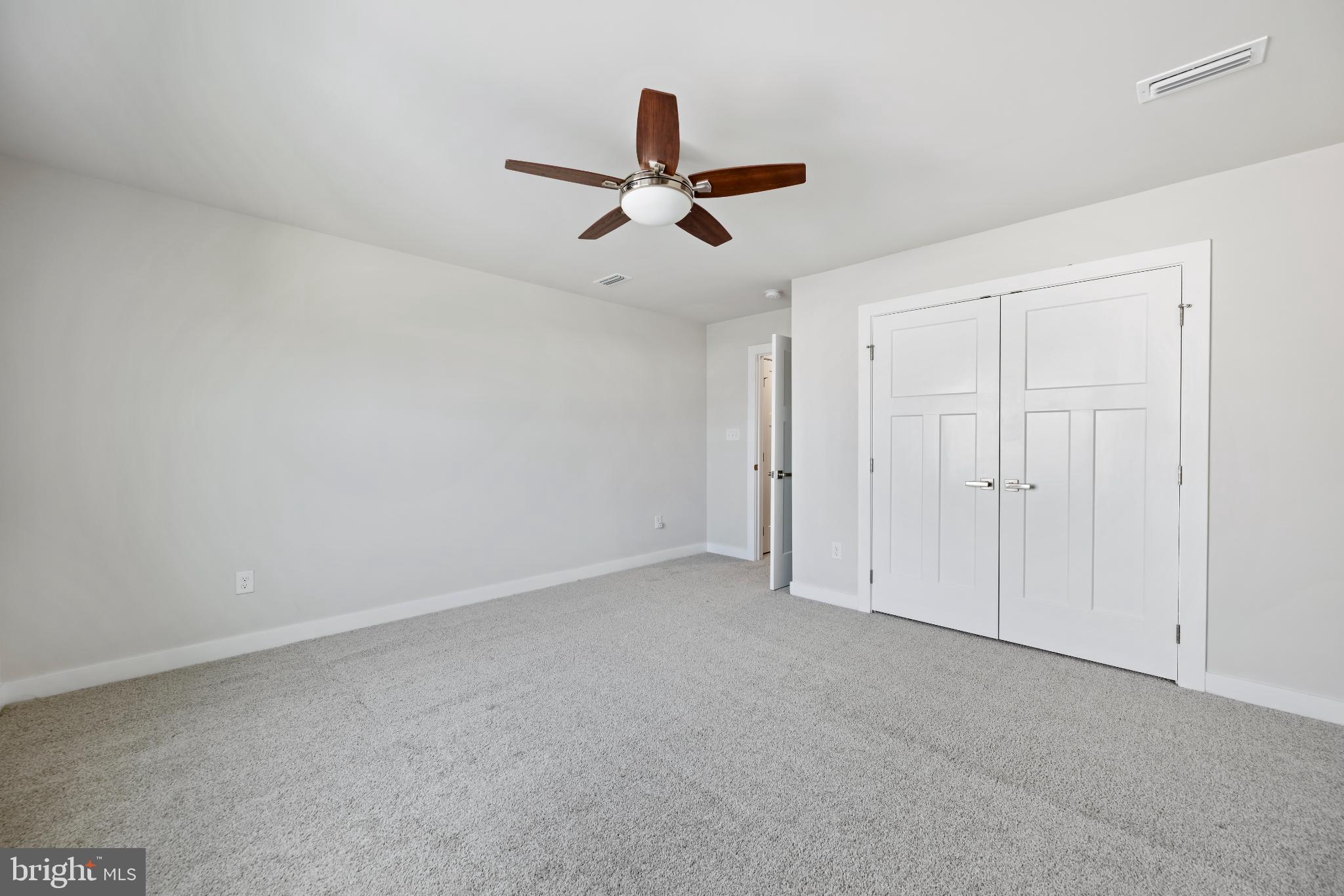 OCEAN MEADOWS - Residential