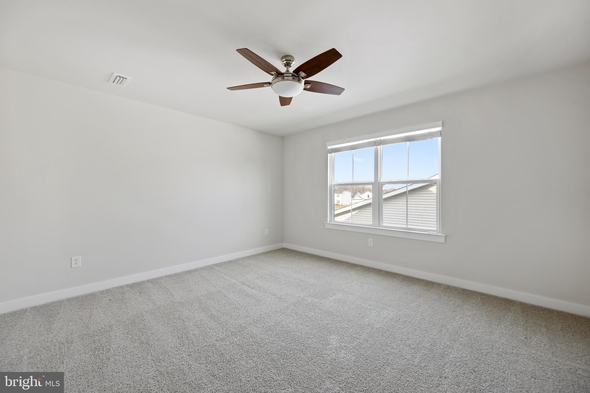 OCEAN MEADOWS - Residential