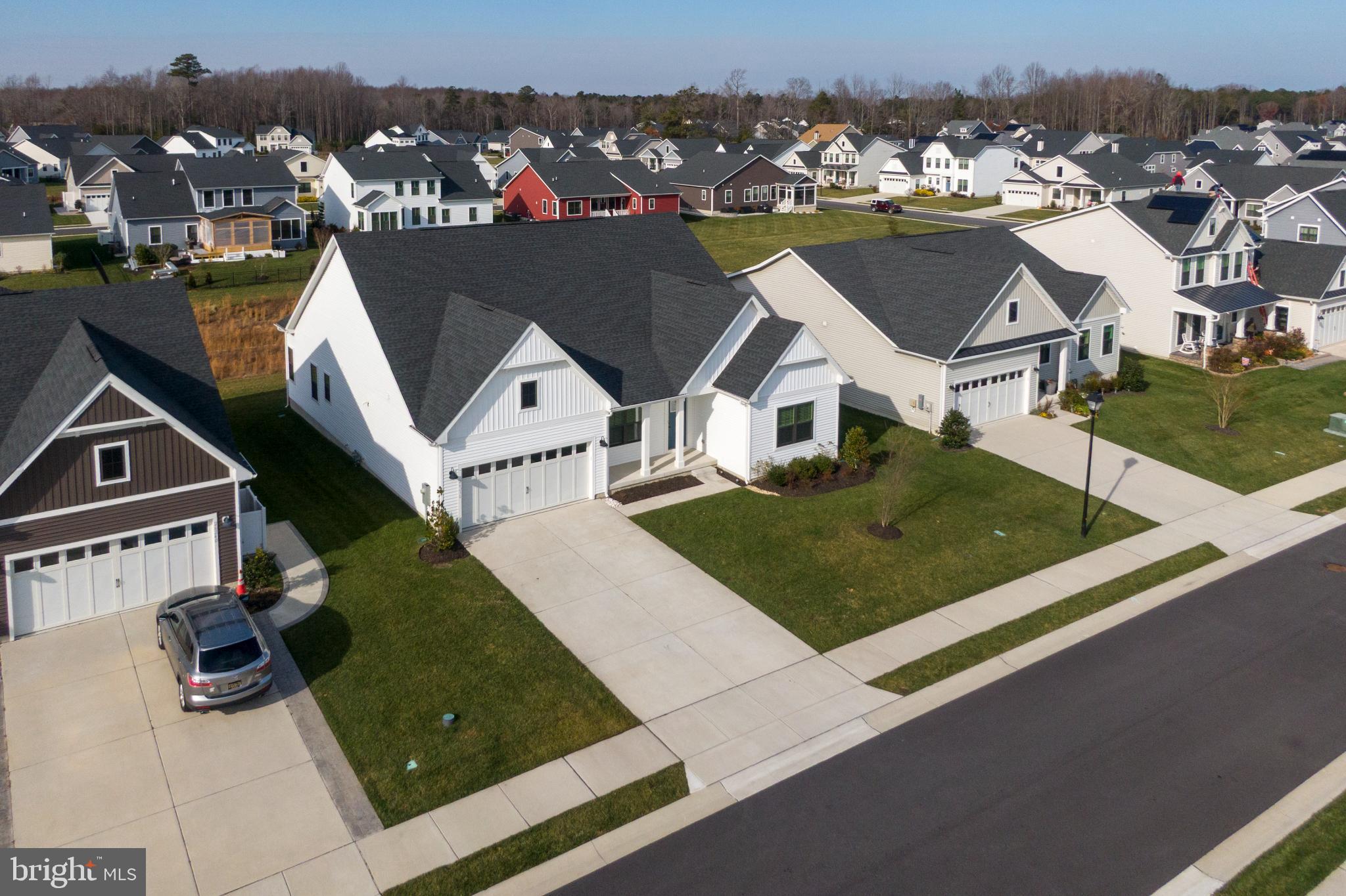 OCEAN MEADOWS - Residential