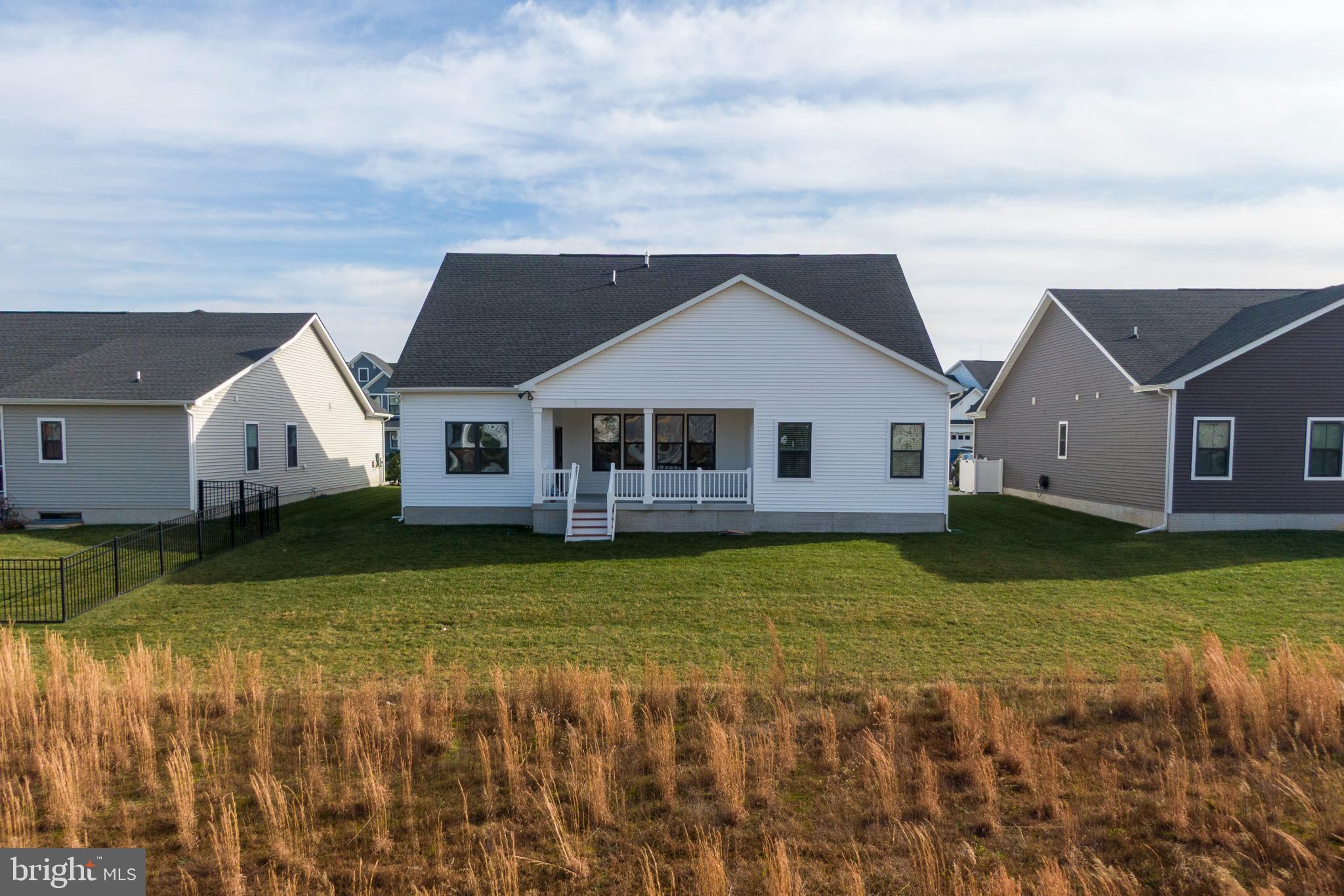 OCEAN MEADOWS - Residential