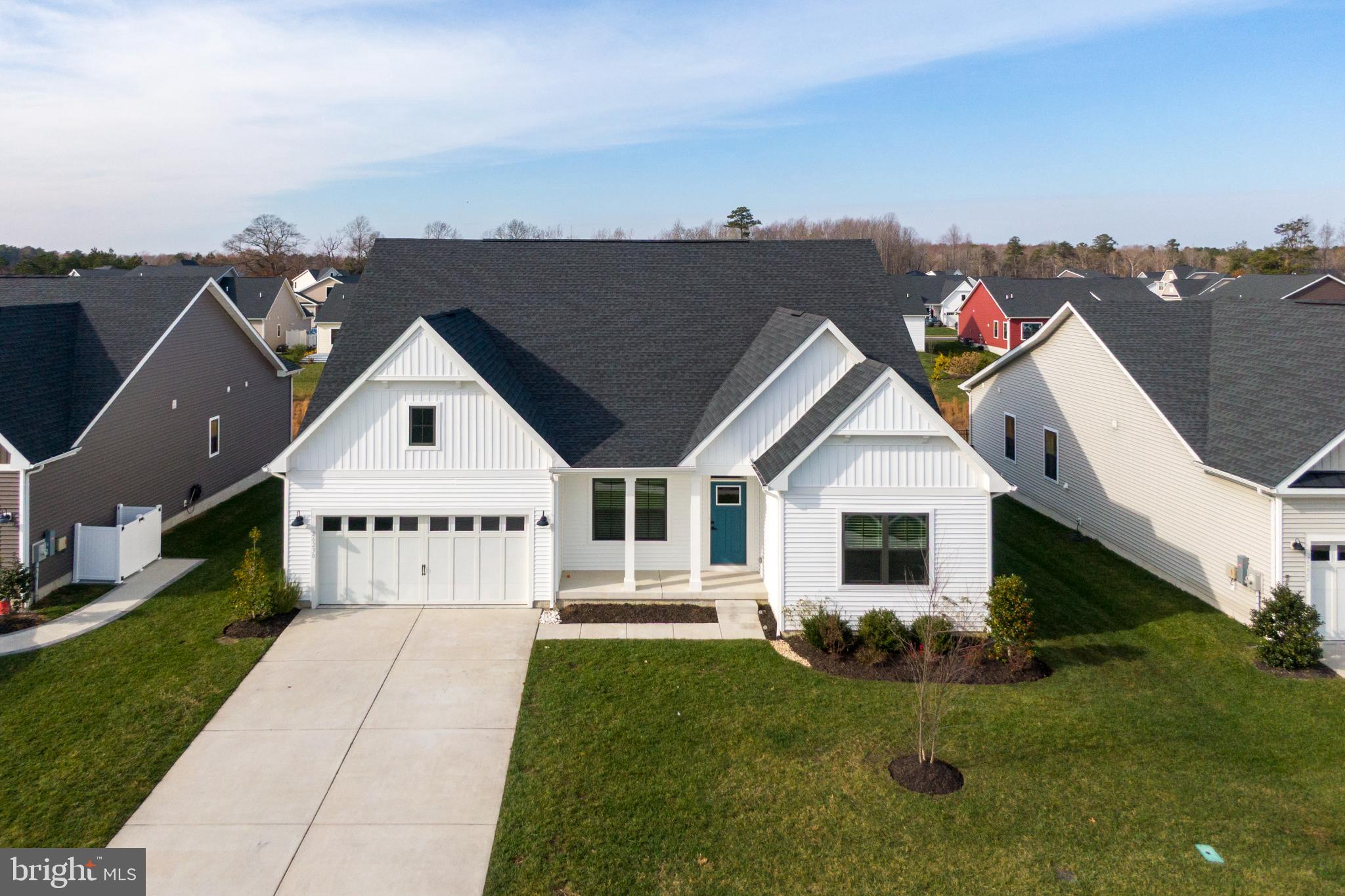 OCEAN MEADOWS - Residential