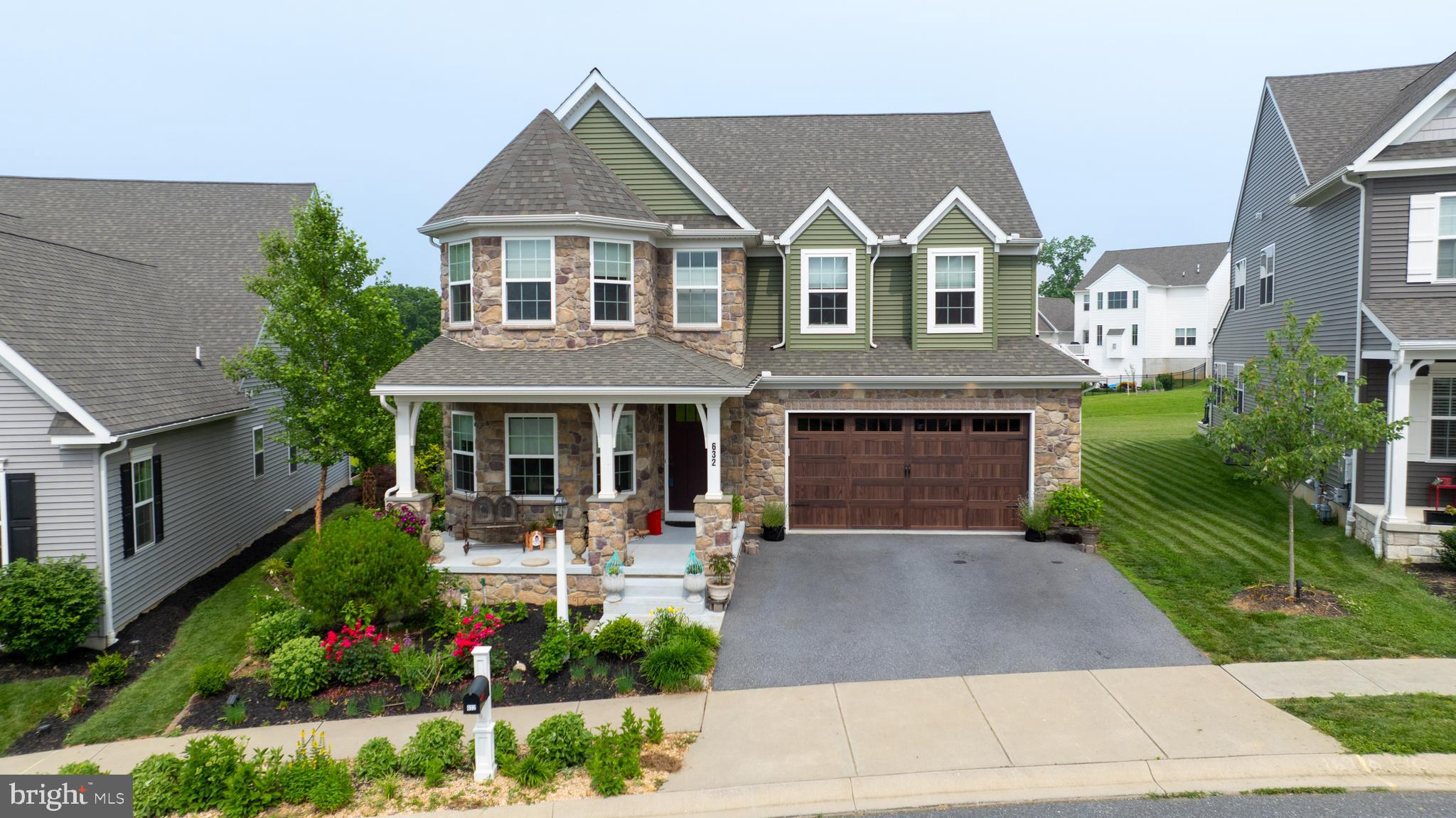 632 STOCKDALE DRIVE