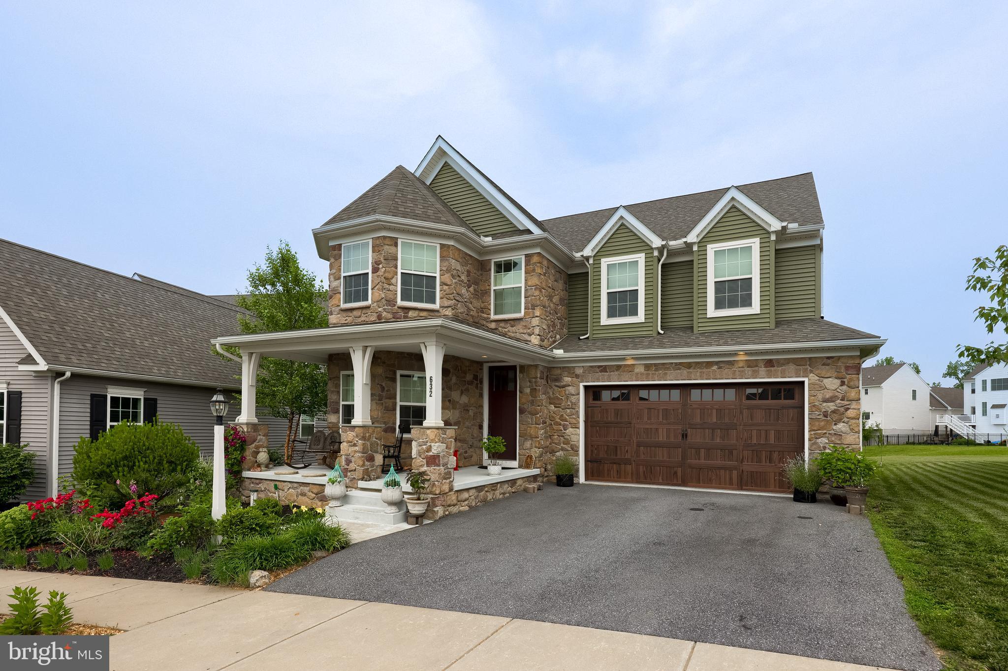 632 STOCKDALE DRIVE