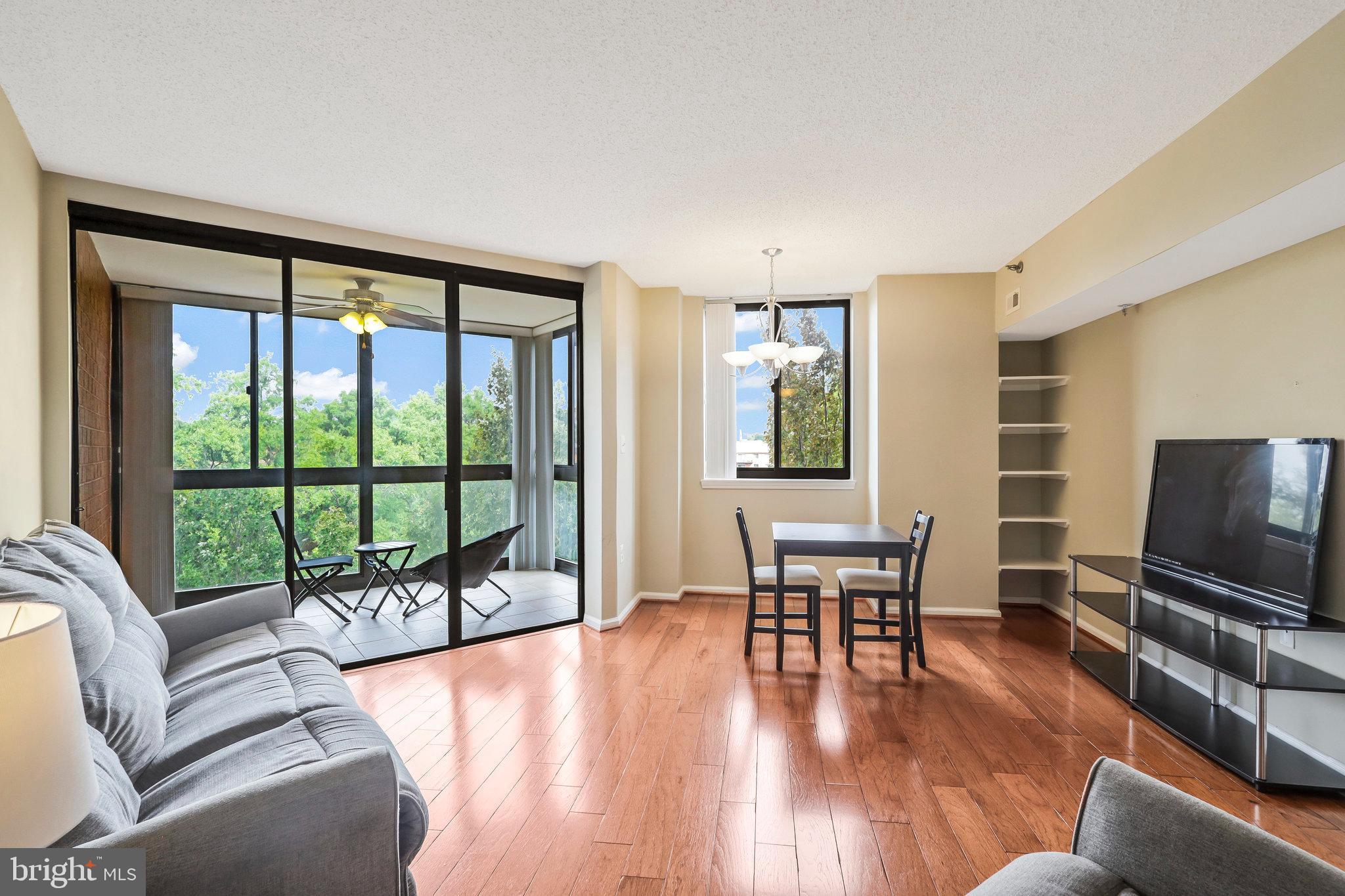 EASTVIEW AT BALLSTON METRO - Residential