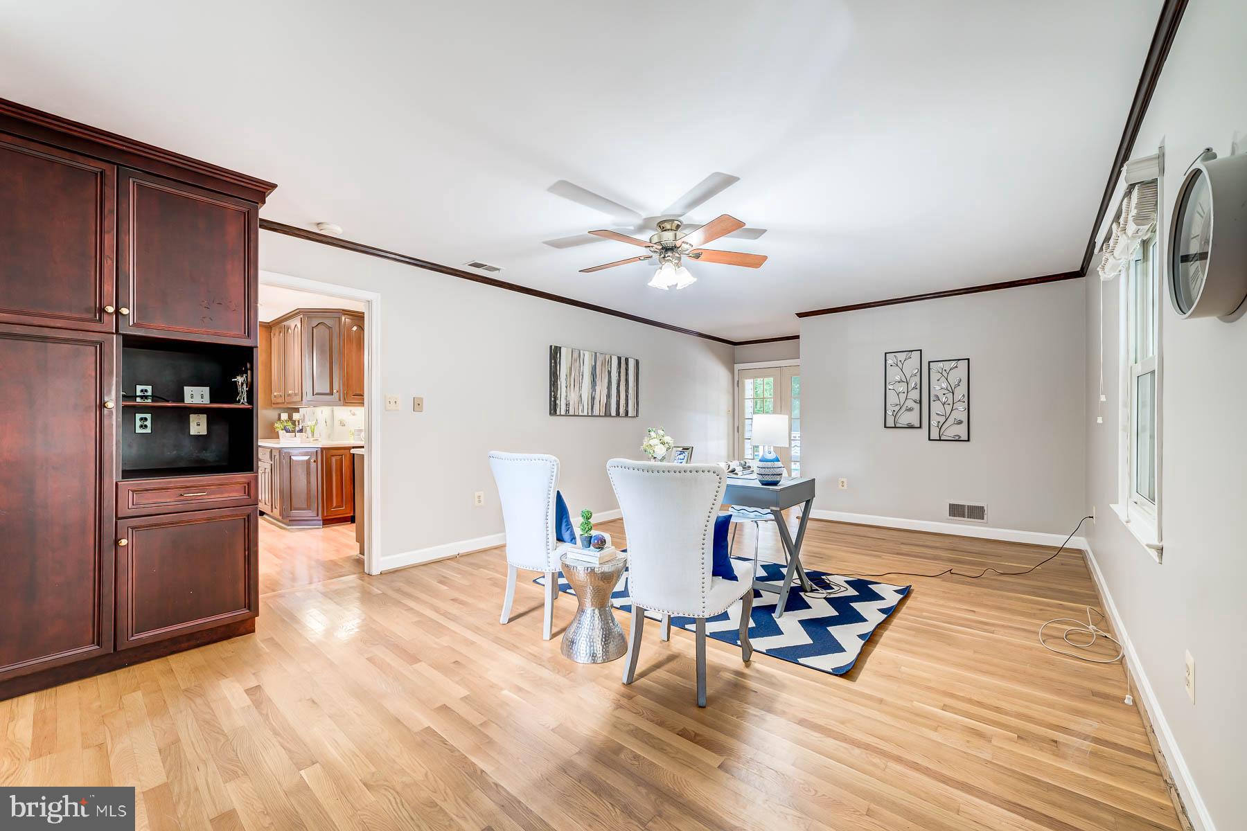 LAKE RIDGE - Residential