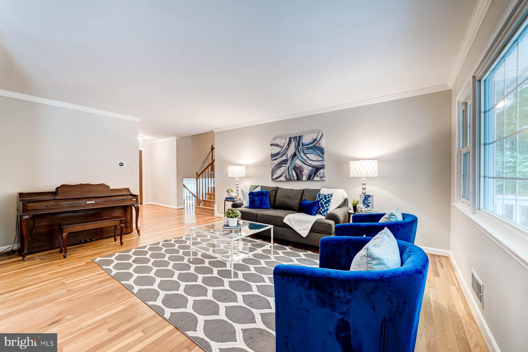 LAKE RIDGE - Residential