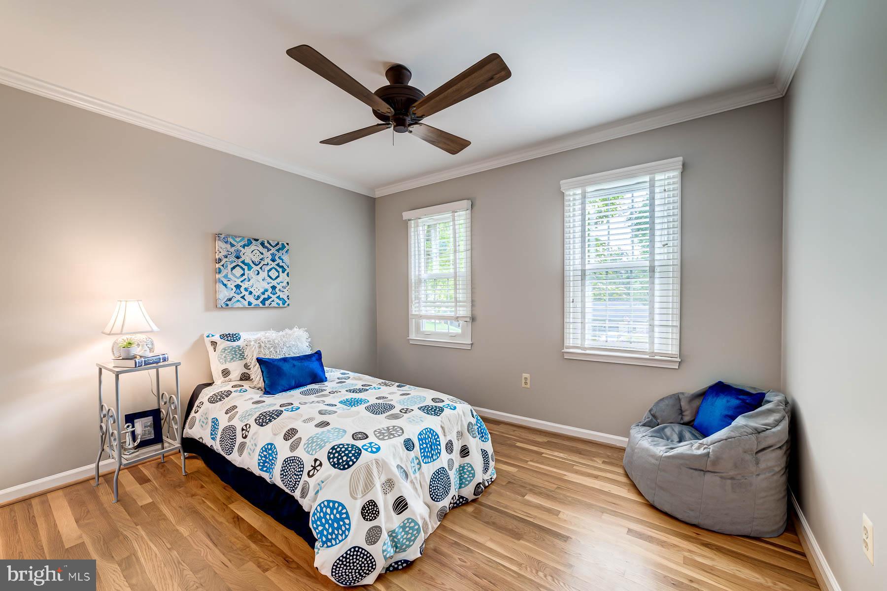 LAKE RIDGE - Residential